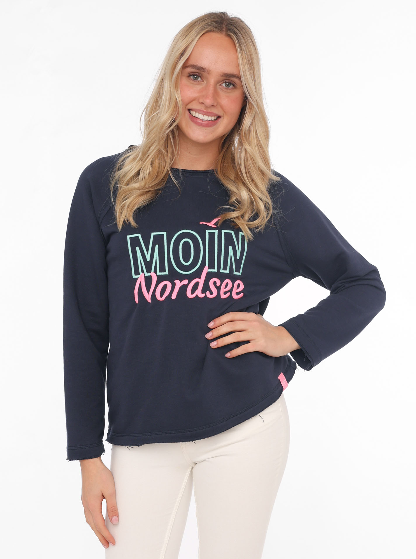 Zwillingsherz Sweatshirt »"Moin Nordsee"«, mit Used-Look Kanten Zwillingsherz Sweatshirt »"Moin Nordsee"«, mit Used-Look Kanten von Zwillingsherz