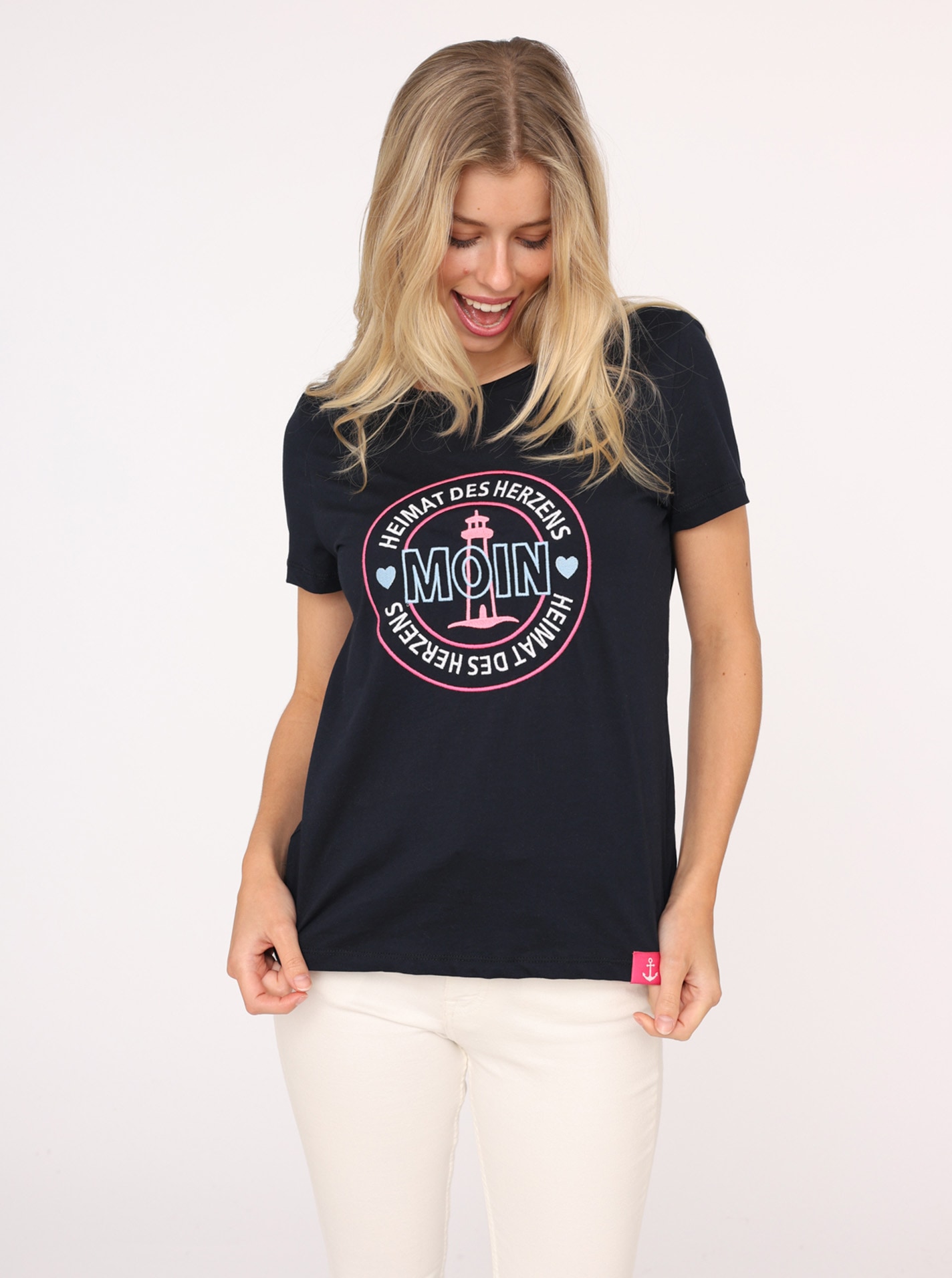 Zwillingsherz T-Shirt »"Heimat des Herzens"«, Mit maritimer Stickerei Zwillingsherz T-Shirt »"Heimat des Herzens"«, Mit maritimer Stickerei von Zwillingsherz