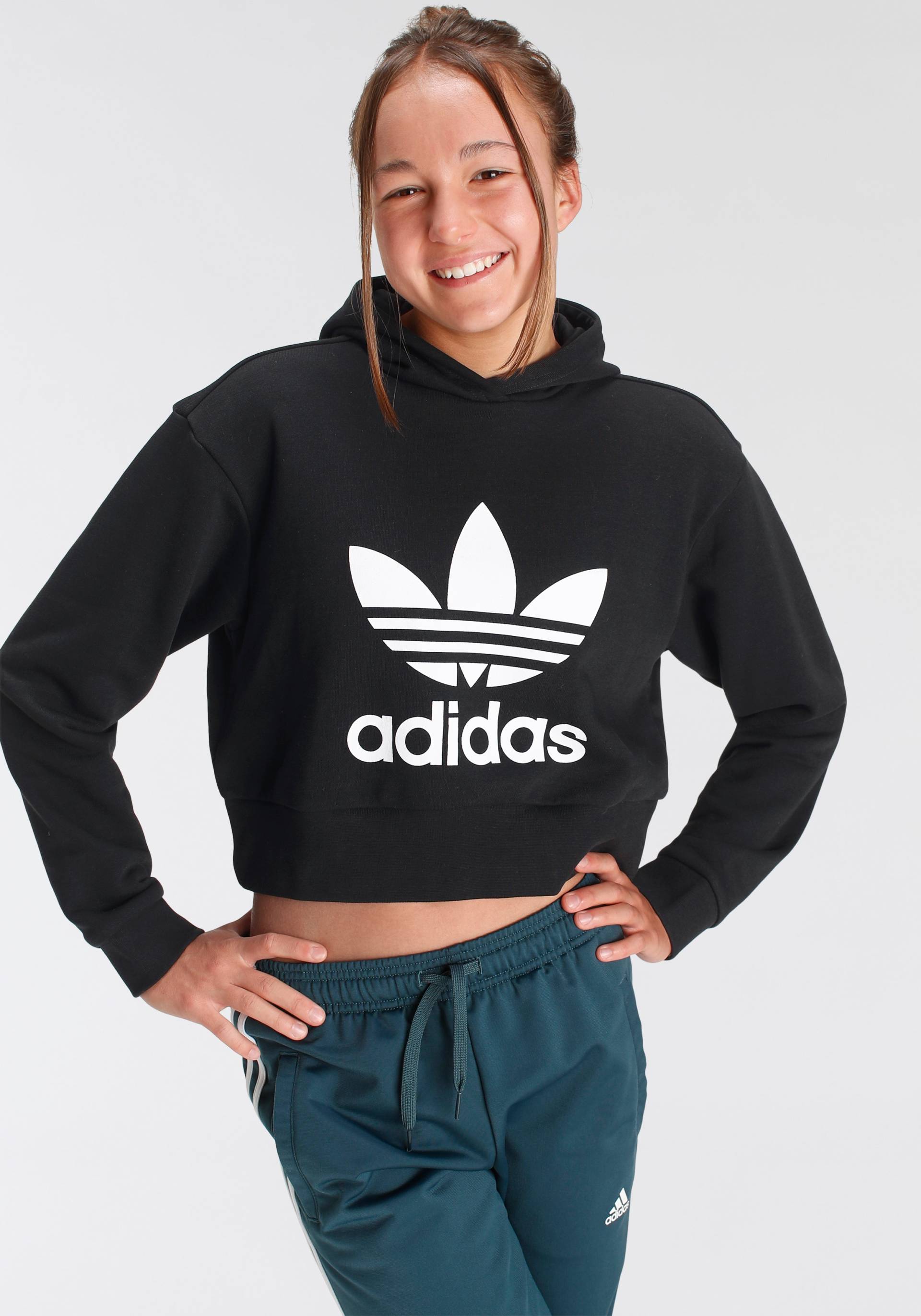 adidas Originals Kapuzensweatshirt »ADICOLOR CROPPED HOODIE« von adidas Originals