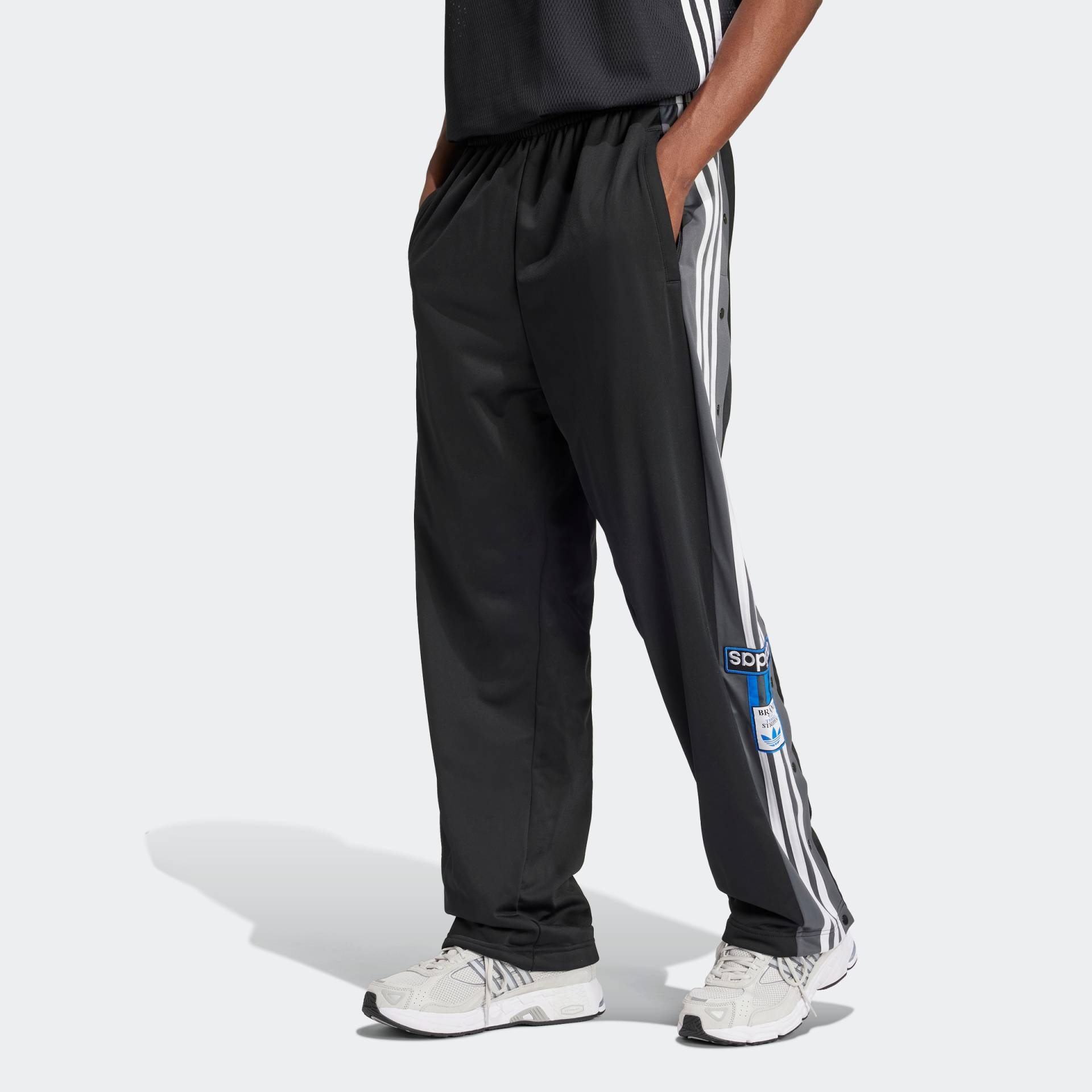 adidas Originals Sporthose »ADIBREAK«, (1 tlg.), Knopfleiste am Bein, Knopfhose von adidas Originals