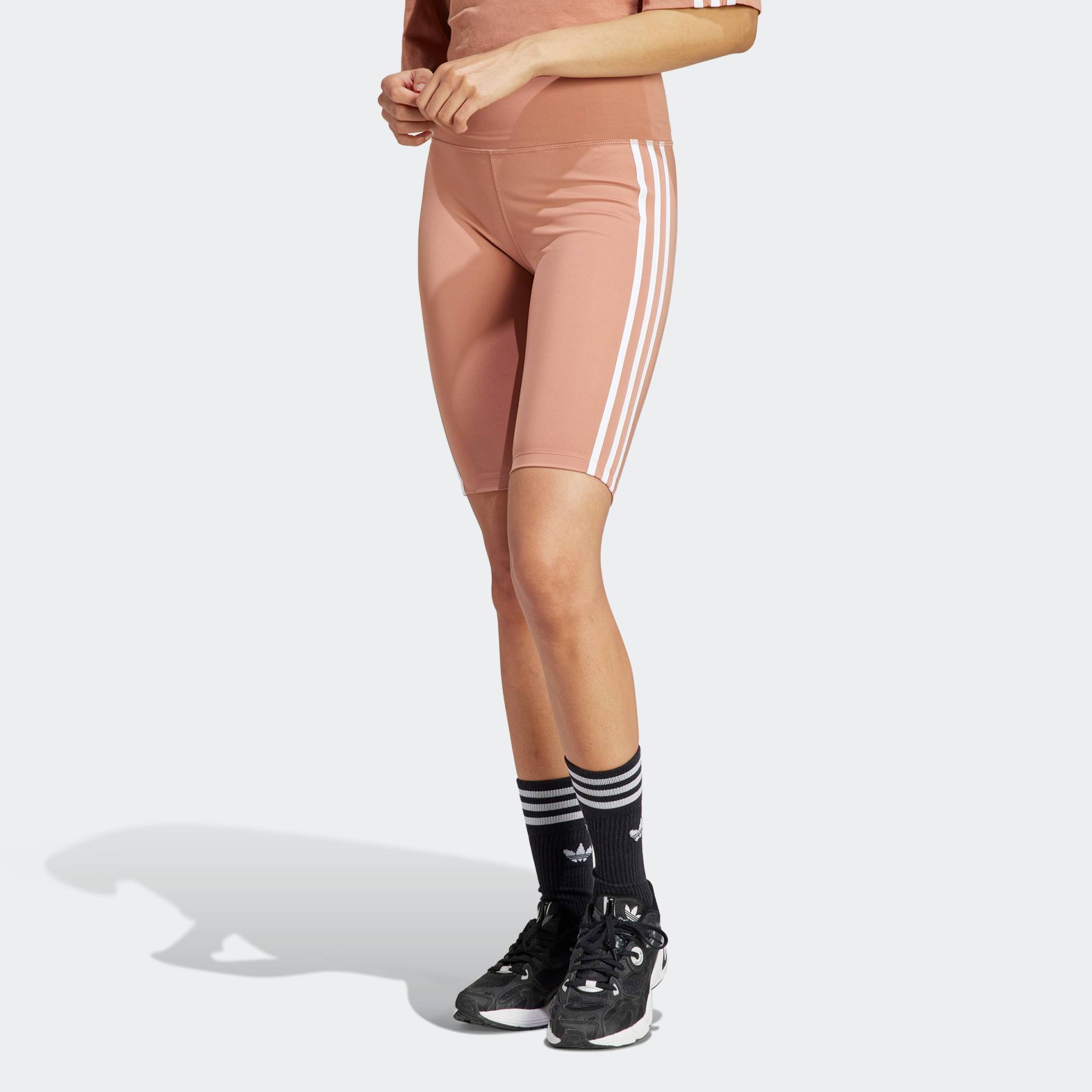 adidas Originals Sporthose »ADICOLOR CLASSICS HIGHWAISTED KURZE«, (1 tlg.) von adidas Originals