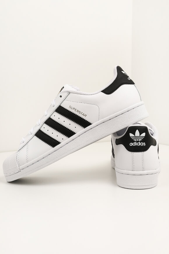 Adidas Originals Superstar Sneaker | Weiss + Schwarz + Goldfarbe | Jungen  | EU35.5 von Adidas Originals