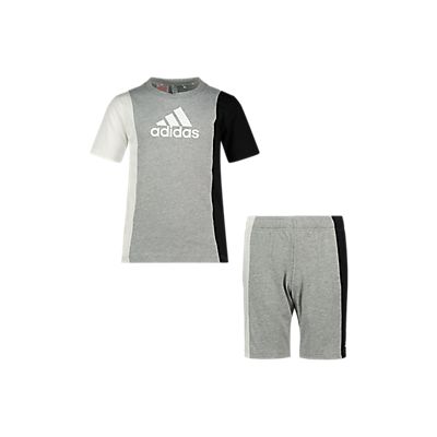 Essentials Colorblock Kinder T-Shirt + Short von adidas Sportswear