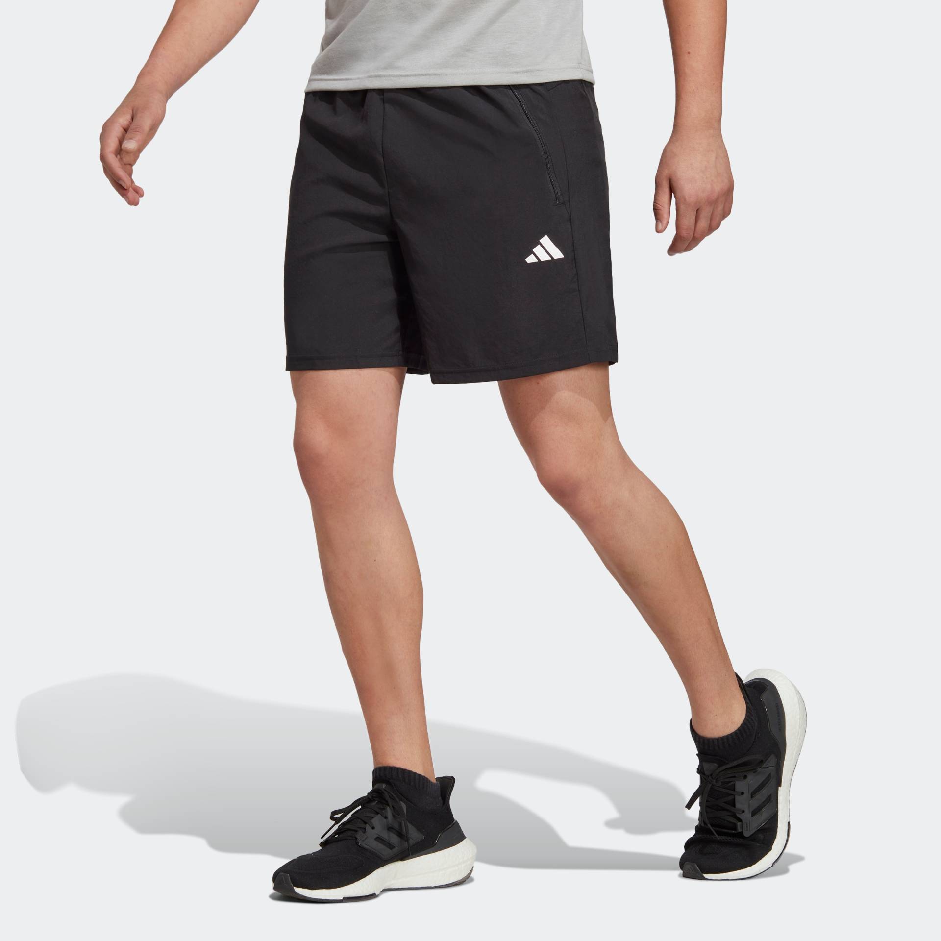 adidas Performance Shorts »TRAIN ESSENTIALS WOVEN TRAINING«, (1 tlg.) von adidas Performance