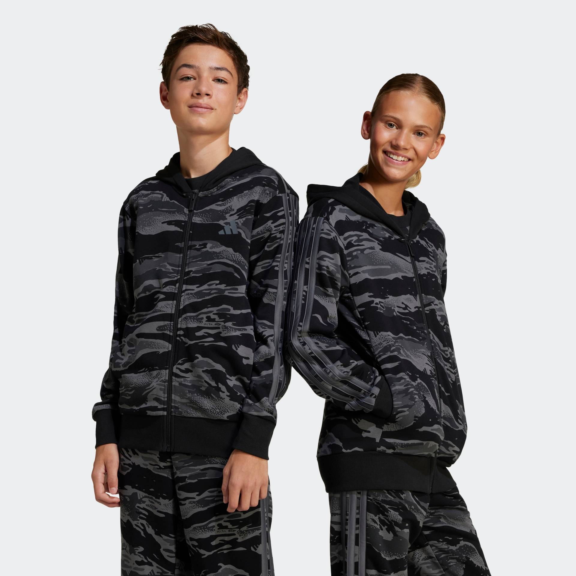 adidas Sportswear Kapuzensweatshirt »J CAMO FZ HD« von adidas Sportswear