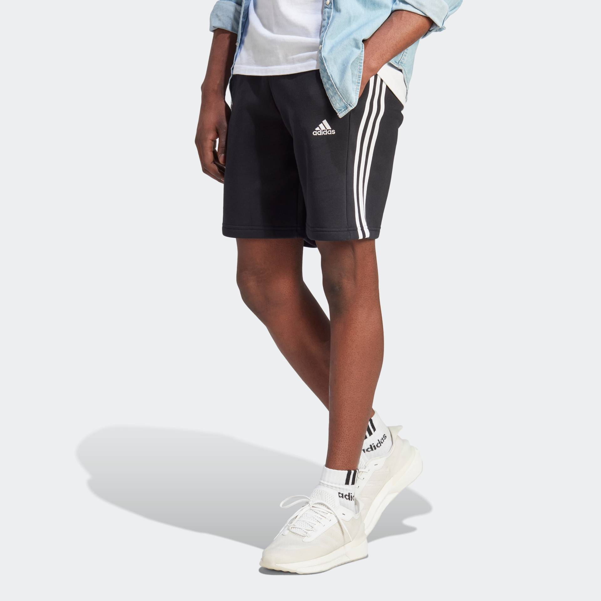 adidas Sportswear Shorts »ESSENTIALS 3-STREIFEN«, (1 tlg.) von adidas Sportswear