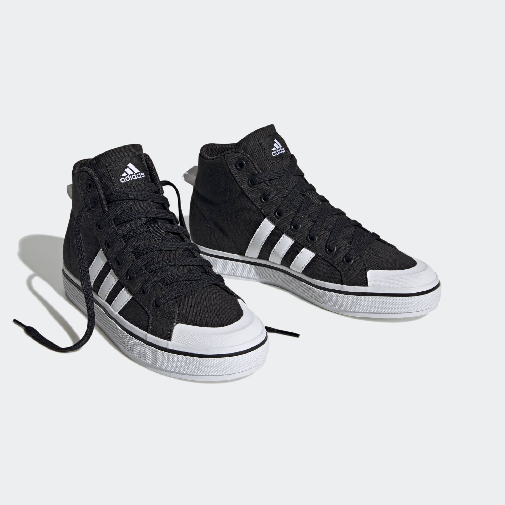 adidas Sportswear Sneaker »BRAVADA 2.0 LIFESTYLE SKATEBOARDING CANVAS MID-CUT«, Design auf den Spuren des adidas Nizza von adidas Sportswear