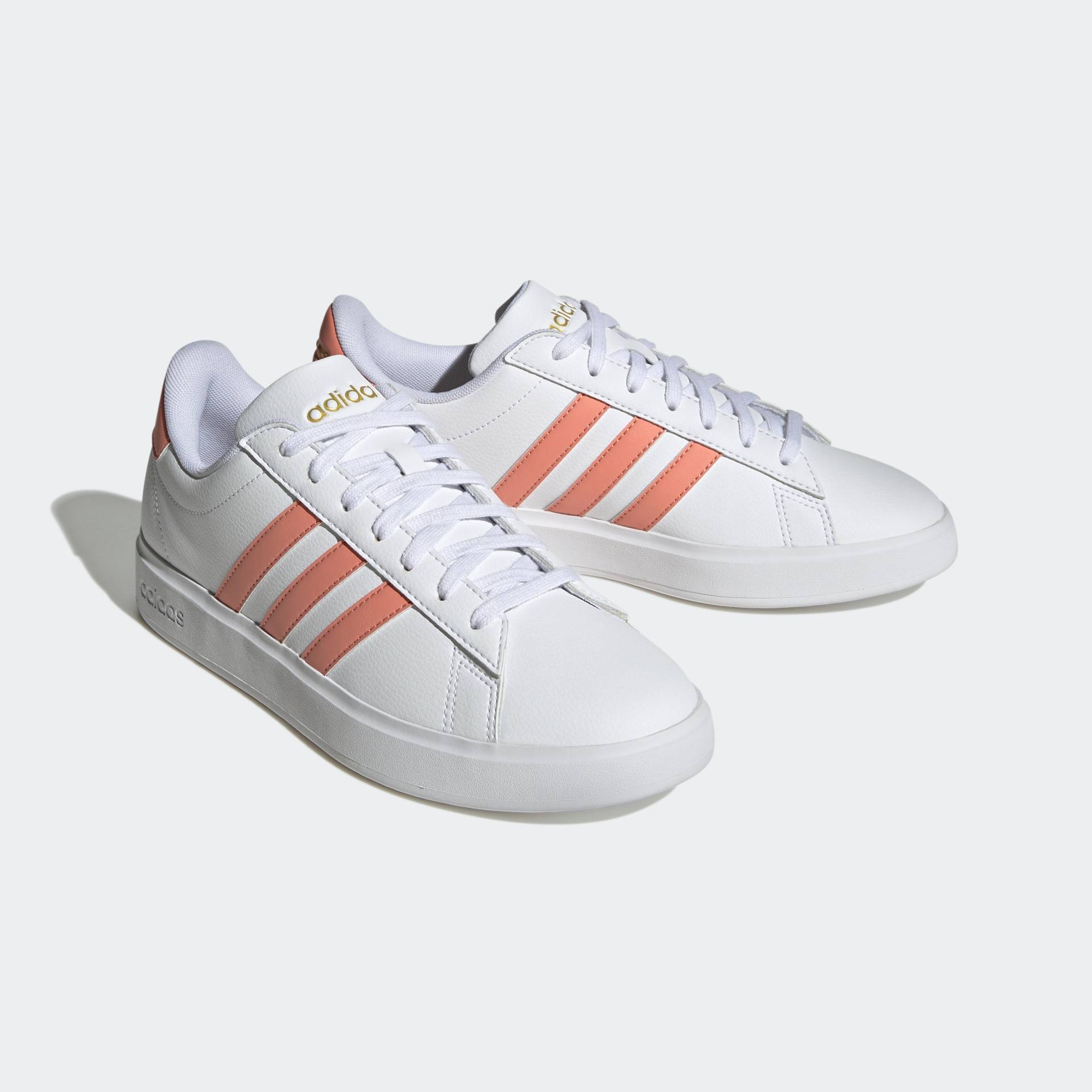 adidas Sportswear Sneaker »GRAND COURT CLOUDFOAM LIFESTYLE COURT COMFORT«, Design auf den Spuren des adidas Superstar von adidas Sportswear