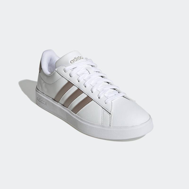 adidas Sportswear Sneaker »GRAND COURT CLOUDFOAM LIFESTYLE COURT COMFORT«, Design auf den Spuren des adidas Superstar von adidas Sportswear