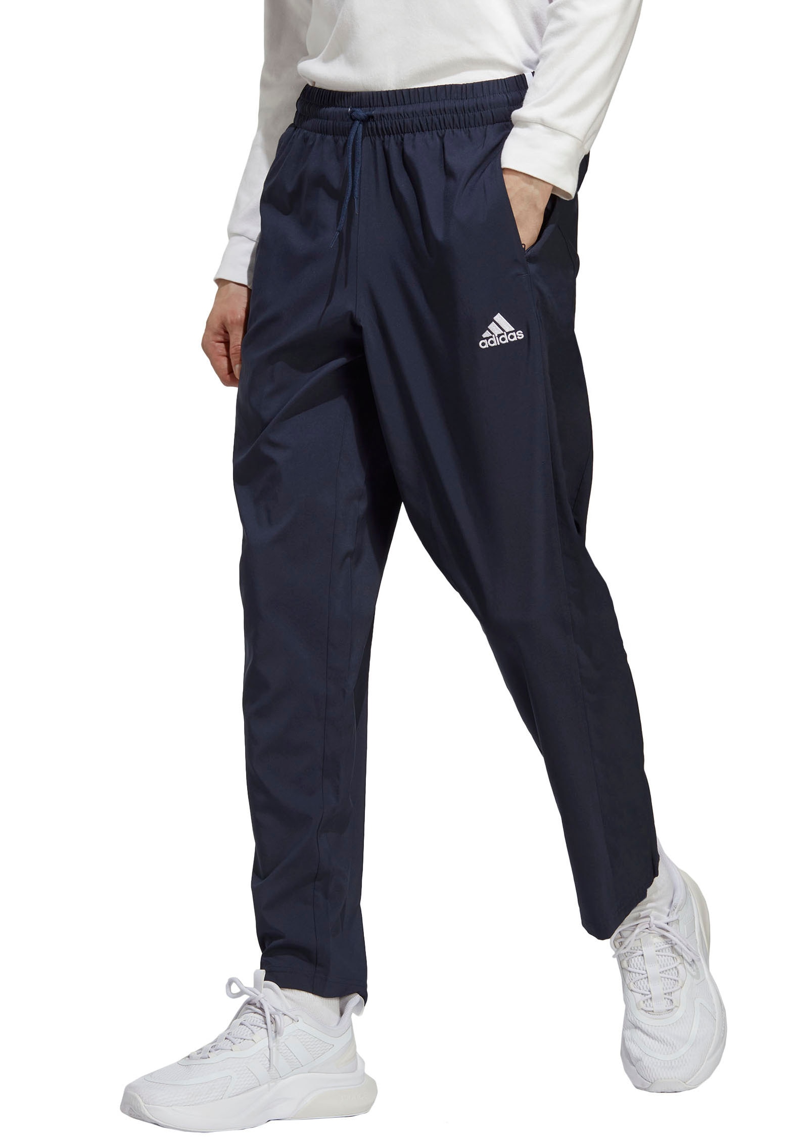 adidas Sportswear Sporthose »AEROREADY ESSENTIALS STANFORD OPEN HEM EMBROIDERED SMALL LOGO HOSE«, (1 tlg.) von adidas Sportswear