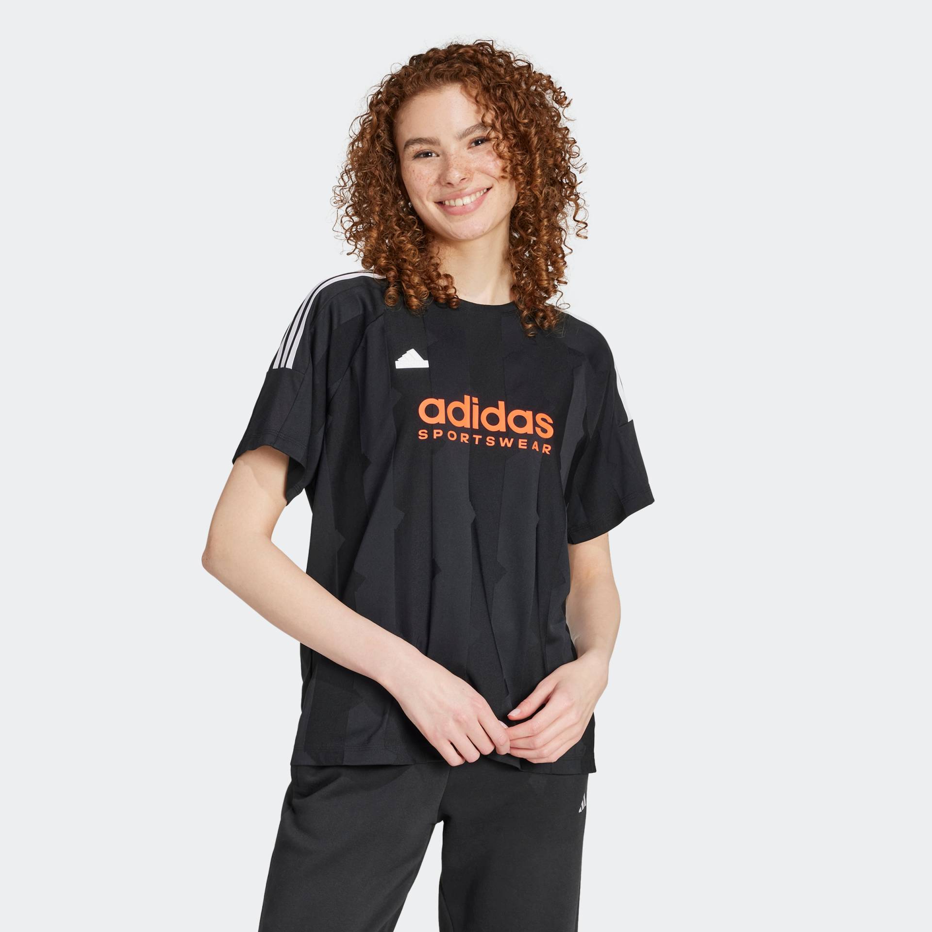 adidas Sportswear T-Shirt »W TIRO Q3 BOYFT« von adidas Sportswear