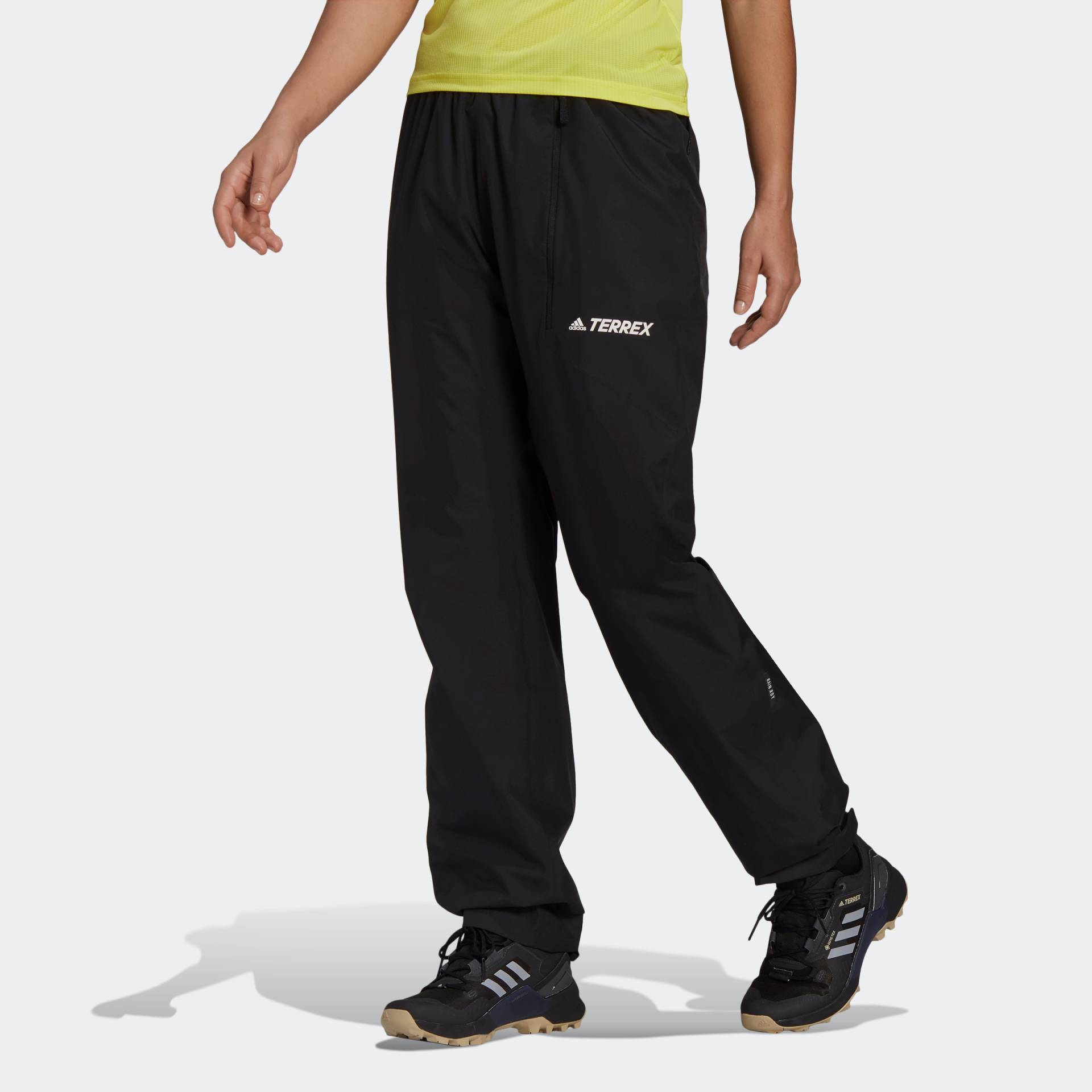 adidas TERREX Outdoorhose »TERREX MULTI RAIN.RDY PRIMEGREEN 2LAYER REGENHOSE«, (1 tlg.) von adidas TERREX