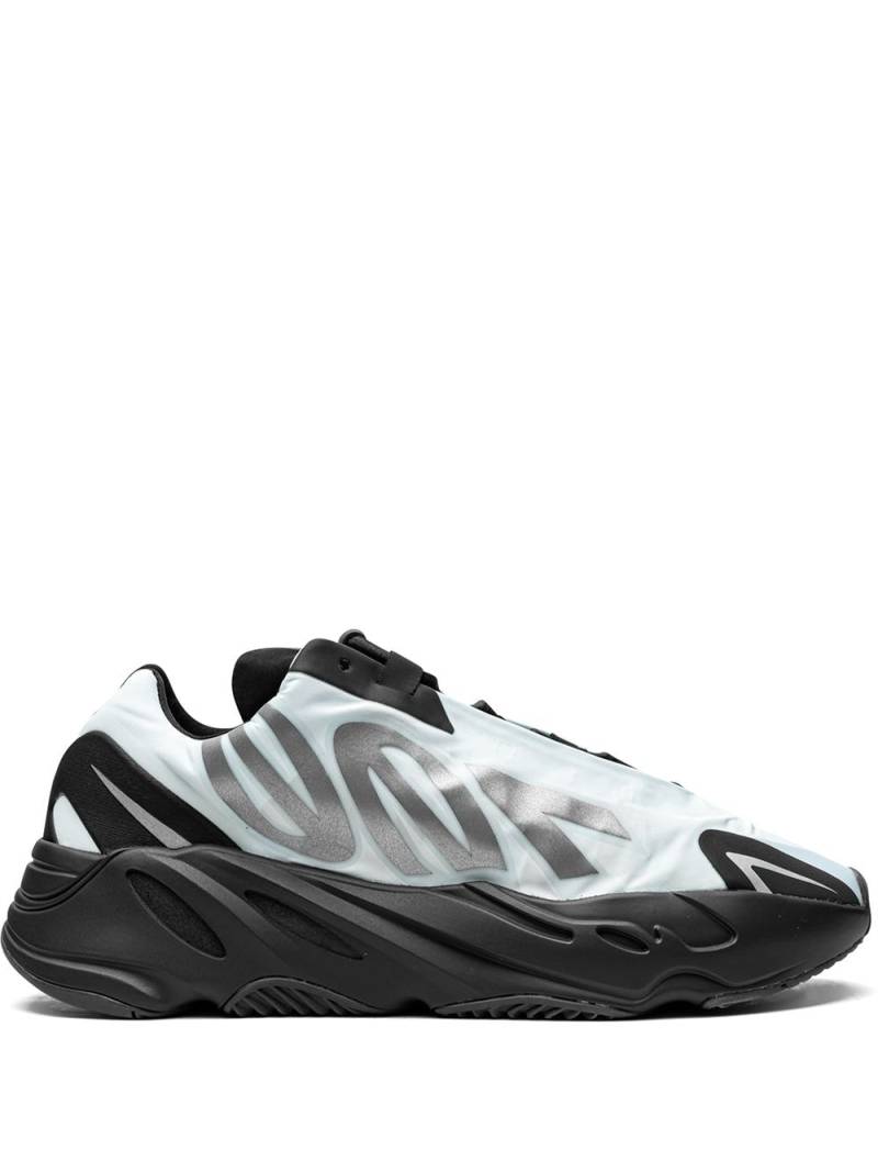 adidas Yeezy YEEZY Boost 700 MNVN "Blue Tint" sneakers von adidas Yeezy