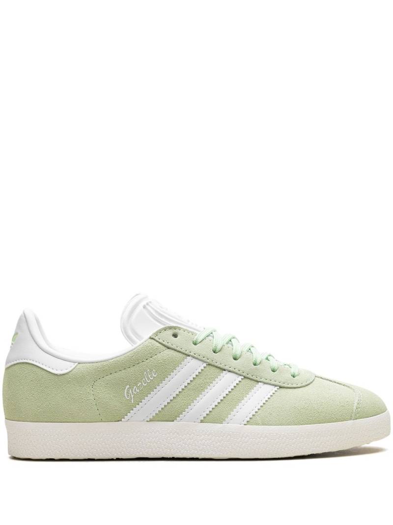 adidas Gazelle "Semi Green Spark" sneakers von adidas