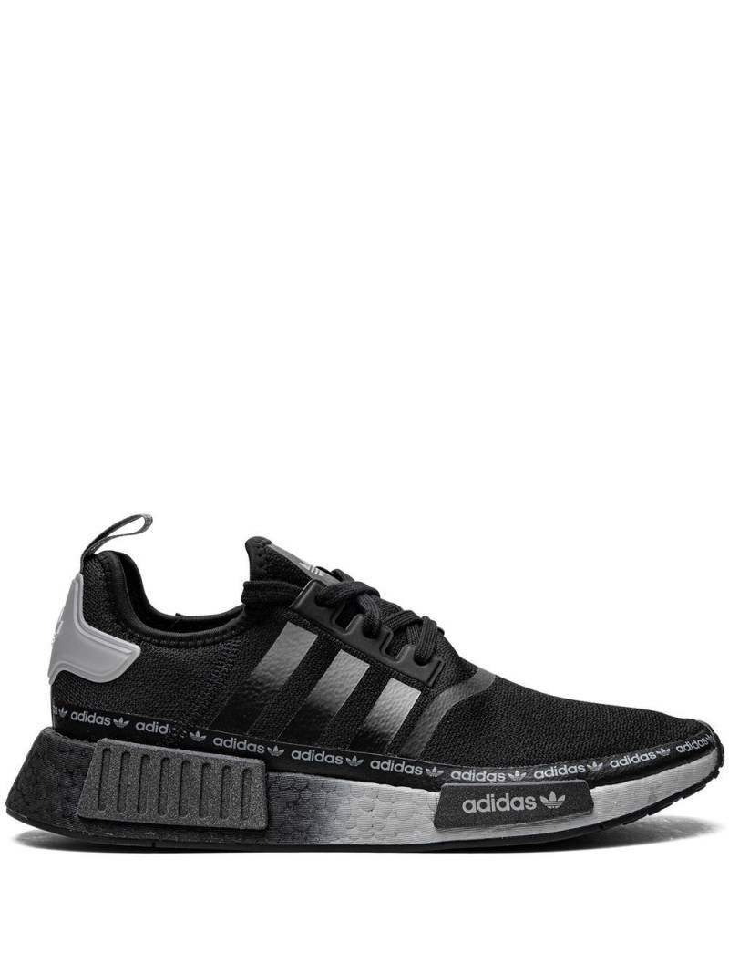 adidas NMD R1 "Cblack/Cblack/Grey" sneakers von adidas