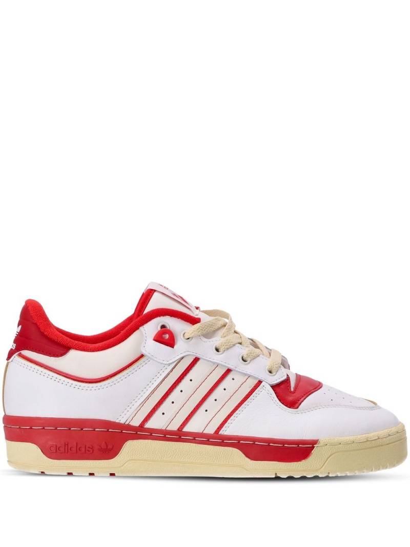 adidas Rivarlry low-top sneakers - Red von adidas