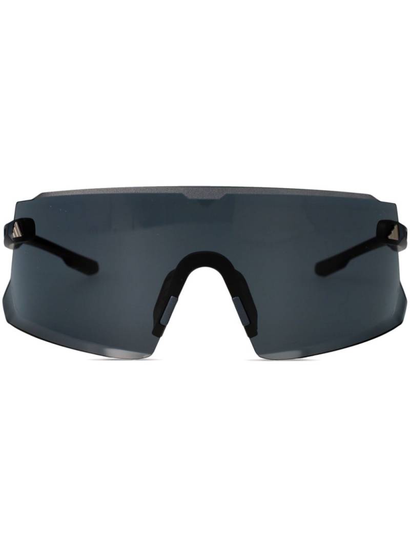 adidas shield-frame sunglasses - Black von adidas