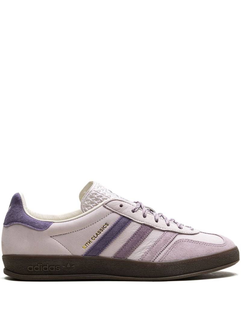 adidas x Kith Classics Gazelle Indoor "Ash Purple" sneakers von adidas