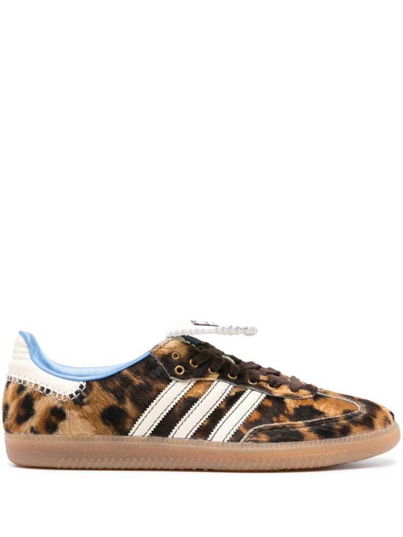 adidas x Wales Bonner Samba sneakers - Brown von adidas