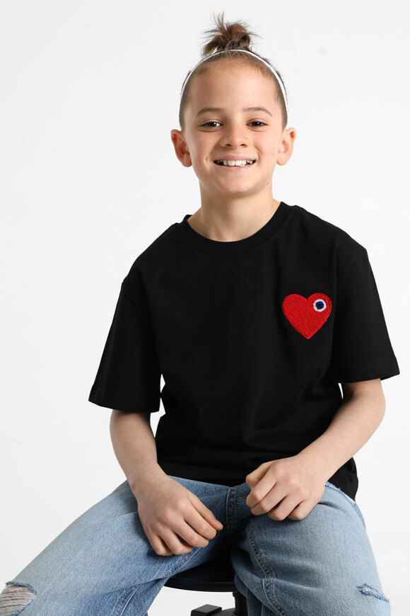 adj Heart T-Shirt | Black + Red | Jungen  | 10 von adj