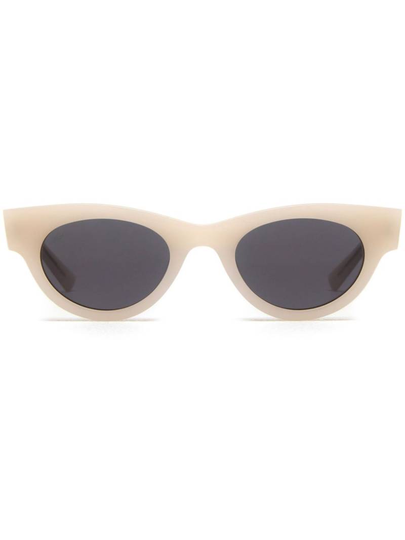 akila Mabel sunglasses - White von akila