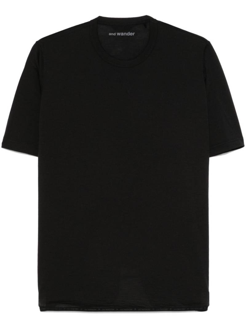 and Wander wool T-shirt - Black von and Wander