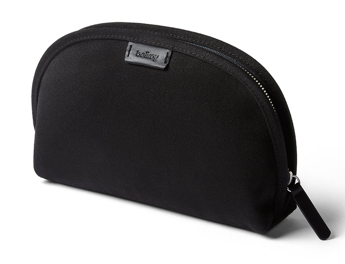 Classic Pouch Melbourne Black von bellroy