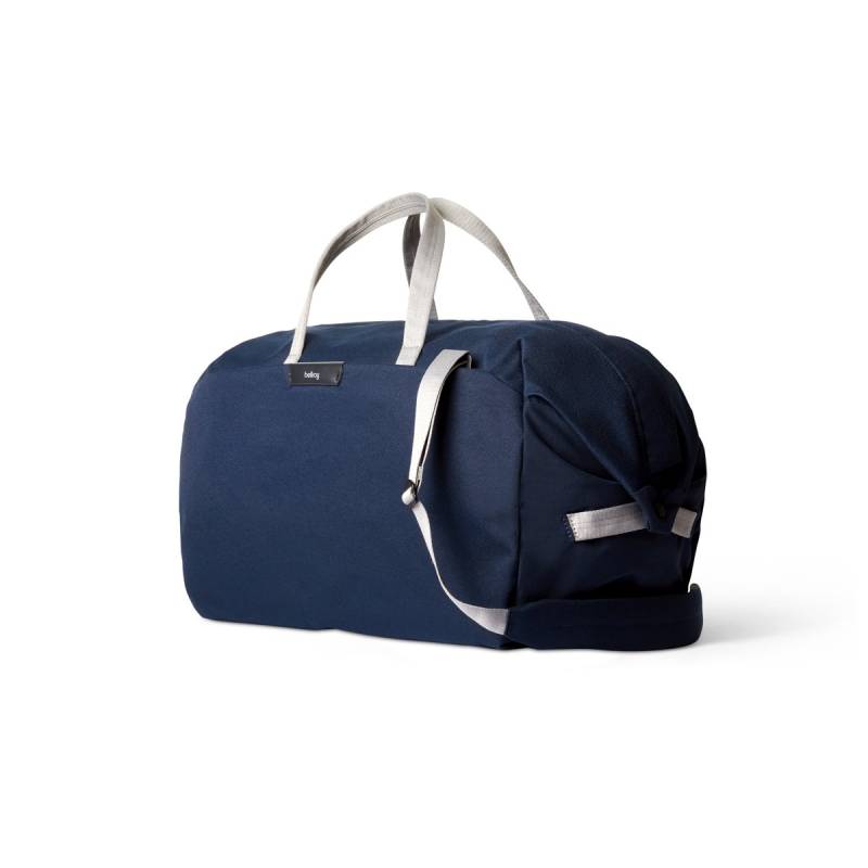 Classic Weekender 45L Navy von bellroy