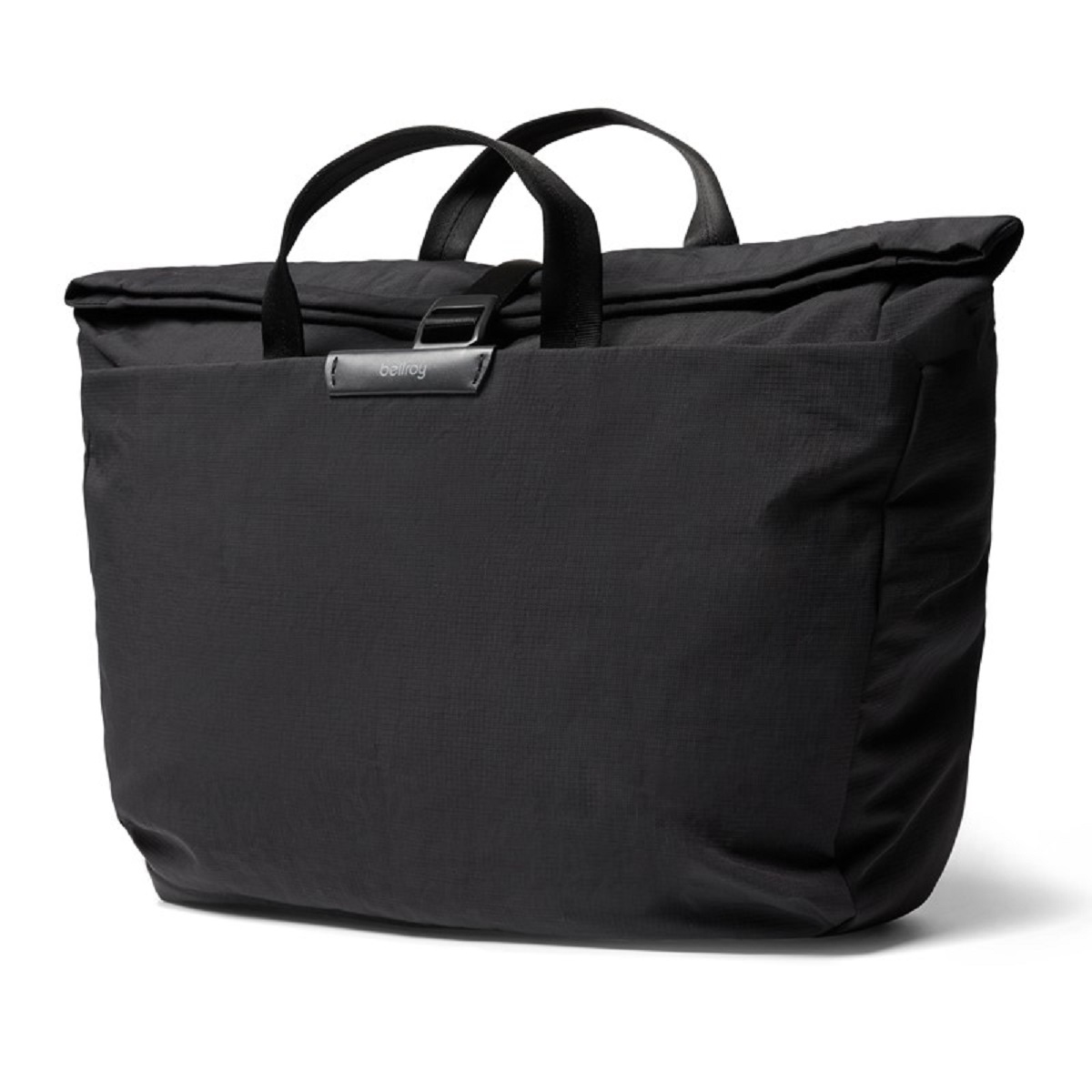 System Messenger Bag Midnight von bellroy