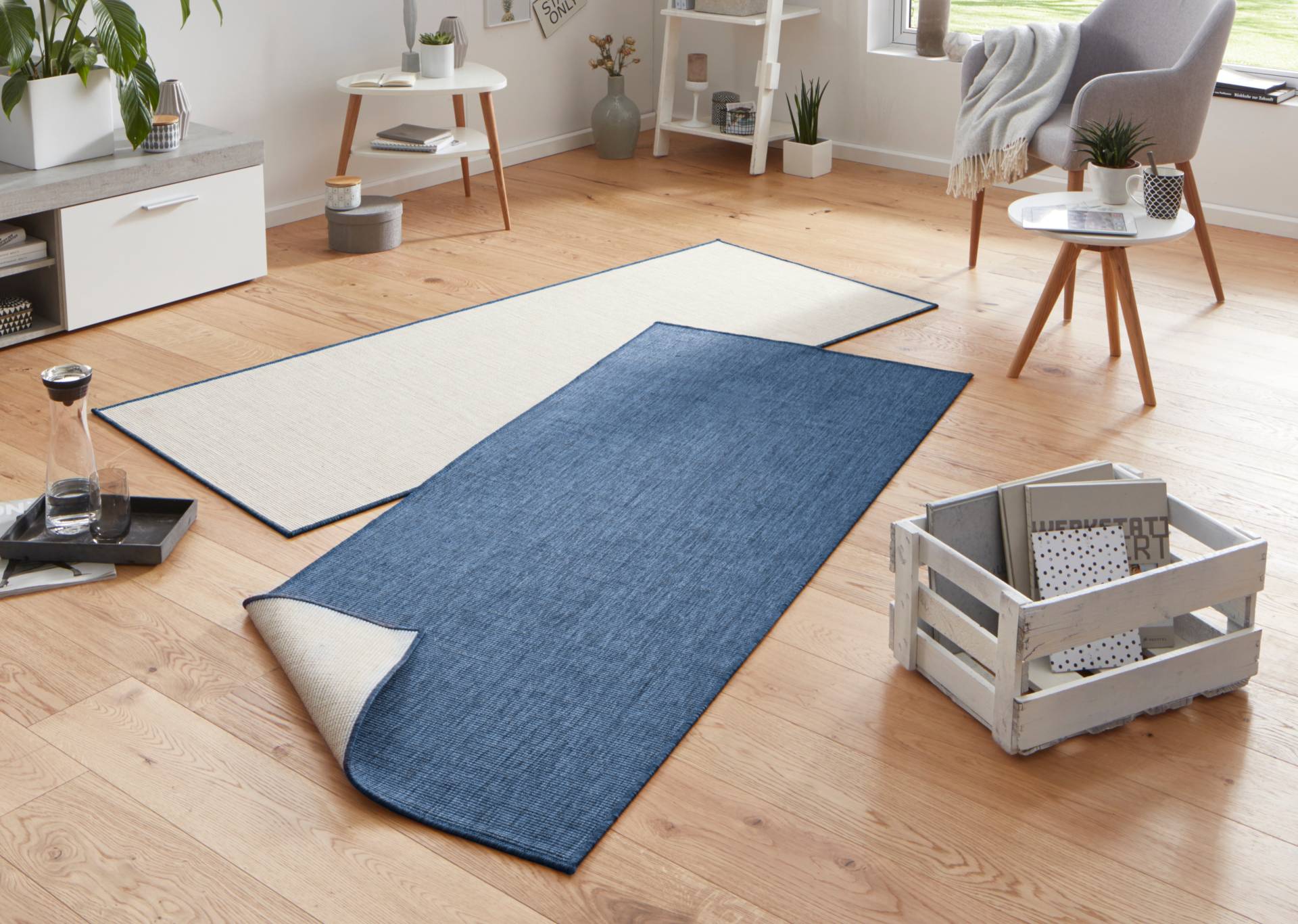 NORTHRUGS Teppich »Miami Wendeteppich«, rechteckig, 5 mm Höhe, In-& Outdoor, Wetterfest, Balkon, Läufer, Wohnzimmer, Wasserfest NORTHRUGS Teppich »Miami Wendeteppich«, rechteckig, 5 mm Höhe, In-& Outdoor, Wetterfest, Balkon, Läufer, Wohnzimmer, Wasserfest von NORTHRUGS
