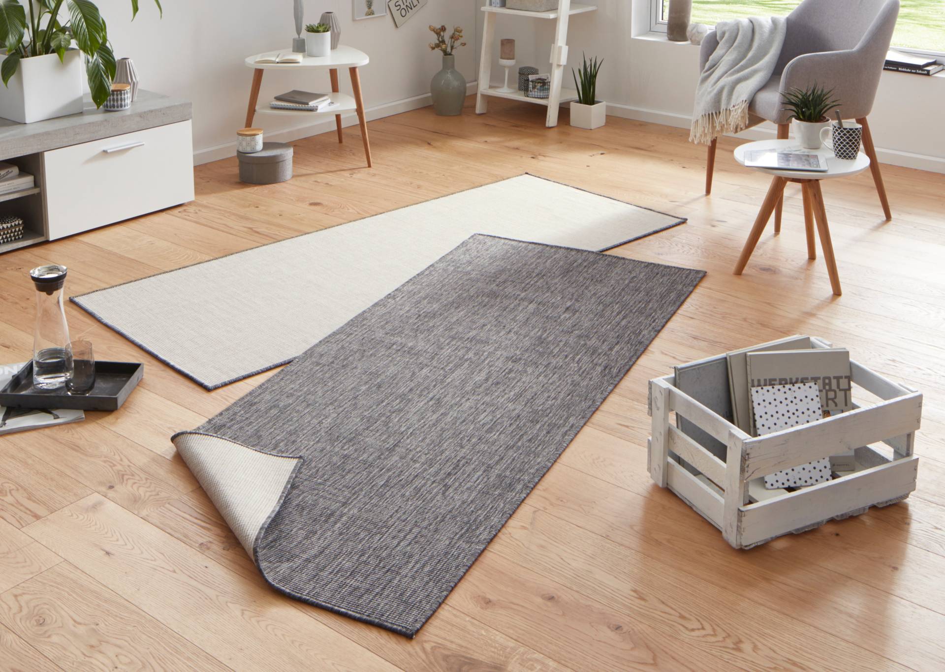 NORTHRUGS Teppich »Miami Wendeteppich«, rechteckig, 5 mm Höhe, In-& Outdoor, Wetterfest, Balkon, Läufer, Wohnzimmer, Wasserfest NORTHRUGS Teppich »Miami Wendeteppich«, rechteckig, 5 mm Höhe, In-& Outdoor, Wetterfest, Balkon, Läufer, Wohnzimmer, Wasserfest von NORTHRUGS