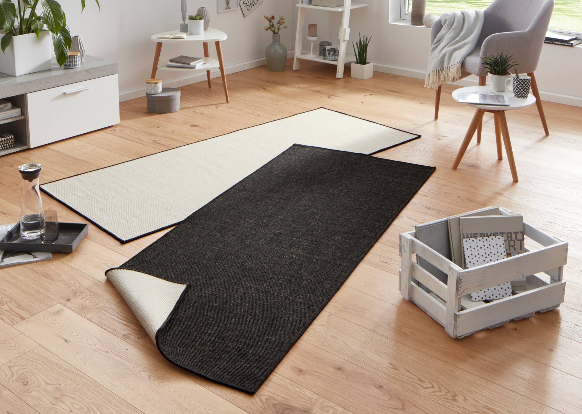 NORTHRUGS Teppich »Miami Wendeteppich«, rechteckig, 5 mm Höhe, In-& Outdoor, Wetterfest, Balkon, Läufer, Wohnzimmer, Wasserfest NORTHRUGS Teppich »Miami Wendeteppich«, rechteckig, 5 mm Höhe, In-& Outdoor, Wetterfest, Balkon, Läufer, Wohnzimmer, Wasserfest von NORTHRUGS