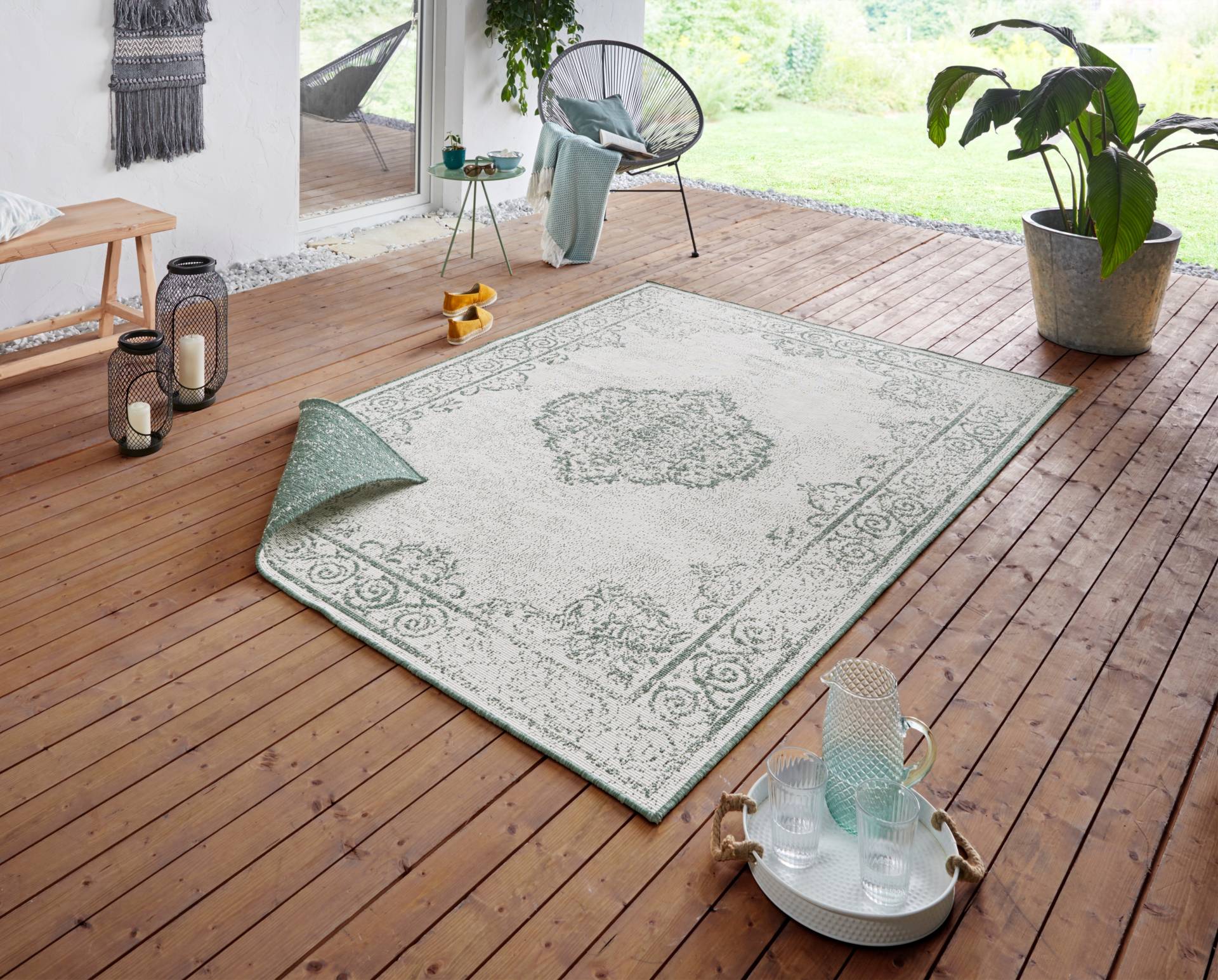 NORTHRUGS Teppich »CEBU Wendeteppich«, rechteckig, 5 mm Höhe, In-& Outdoor, Wetterfest, Balkon, Wohnzimmer, Wasserfest, Orientalisch NORTHRUGS Teppich »CEBU Wendeteppich«, rechteckig, 5 mm Höhe, In-& Outdoor, Wetterfest, Balkon, Wohnzimmer, Wasserfest, Orientalisch von NORTHRUGS
