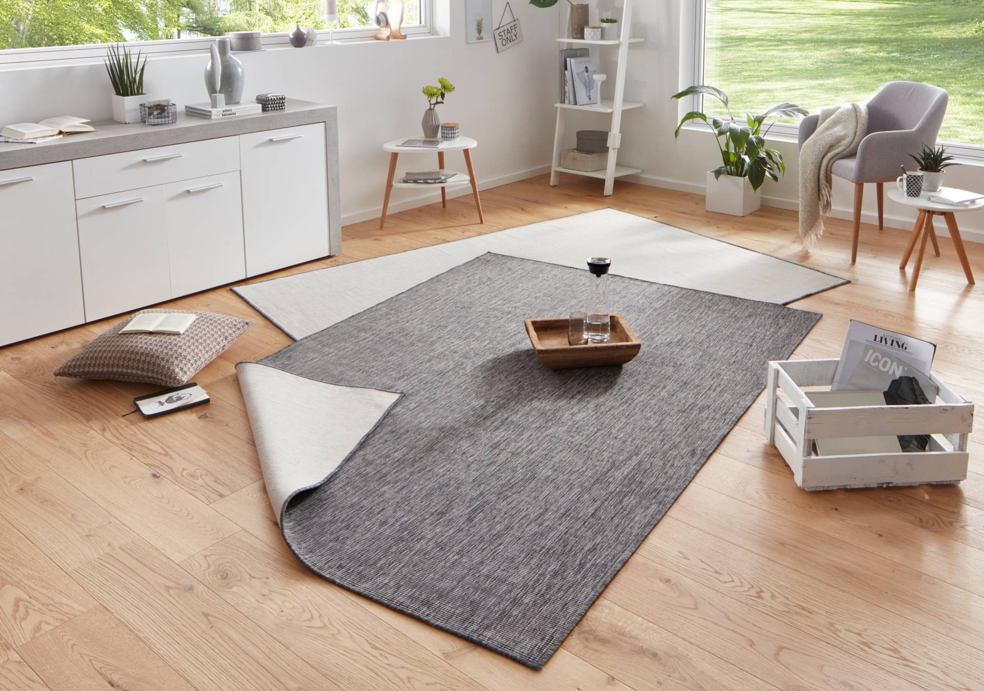 NORTHRUGS Teppich »Miami Wendeteppich«, rechteckig, 5 mm Höhe, In-& Outdoor, Wetterfest, Balkon, Läufer, Wohnzimmer, Wasserfest NORTHRUGS Teppich »Miami Wendeteppich«, rechteckig, 5 mm Höhe, In-& Outdoor, Wetterfest, Balkon, Läufer, Wohnzimmer, Wasserfest von NORTHRUGS