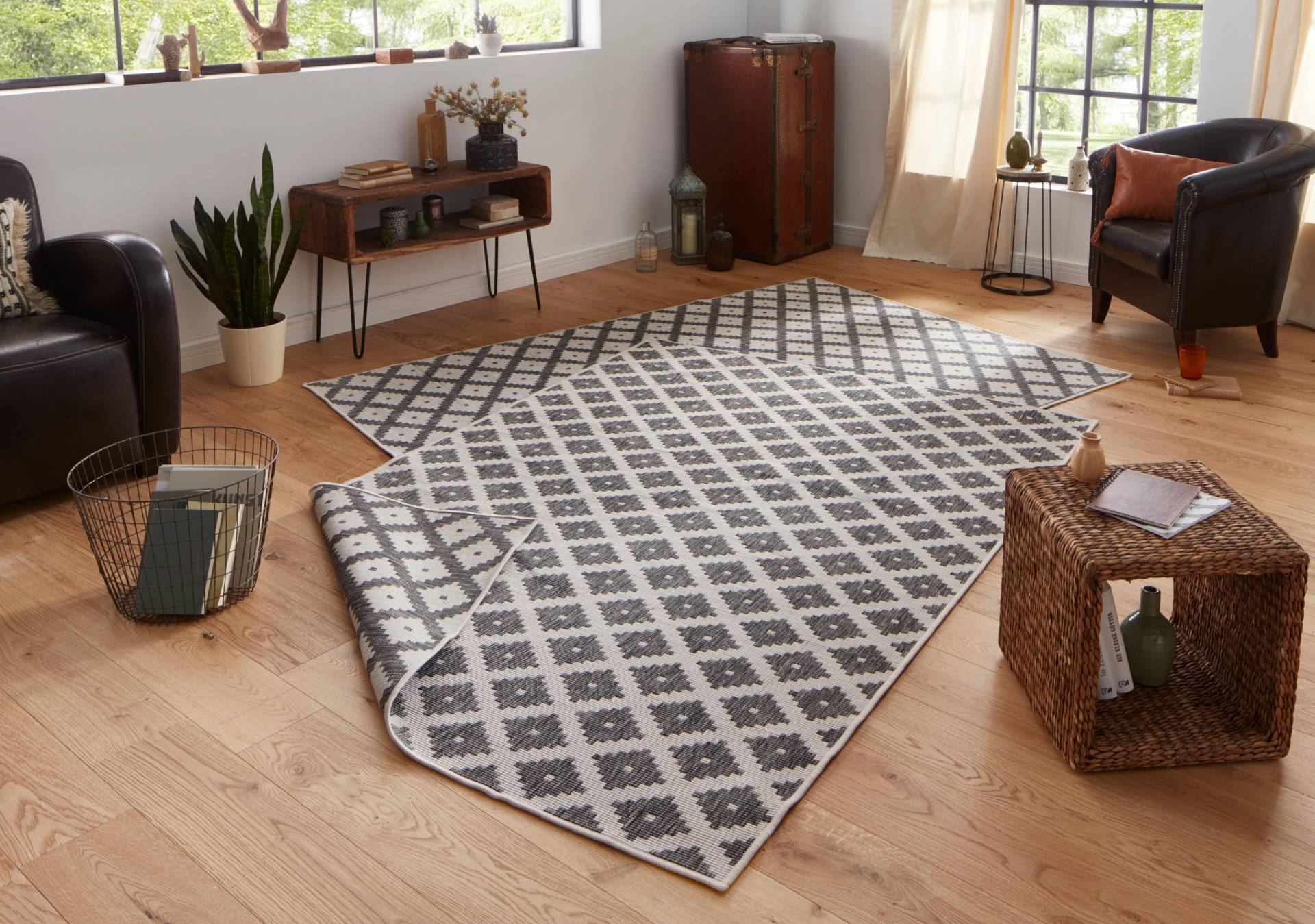 NORTHRUGS Teppich »Nizza Wendeteppich«, rechteckig, 5 mm Höhe, In-& Outdoor, Wetterfest, Balkon, Läufer, Wohnzimmer, Wasserfest NORTHRUGS Teppich »Nizza Wendeteppich«, rechteckig, 5 mm Höhe, In-& Outdoor, Wetterfest, Balkon, Läufer, Wohnzimmer, Wasserfest von NORTHRUGS