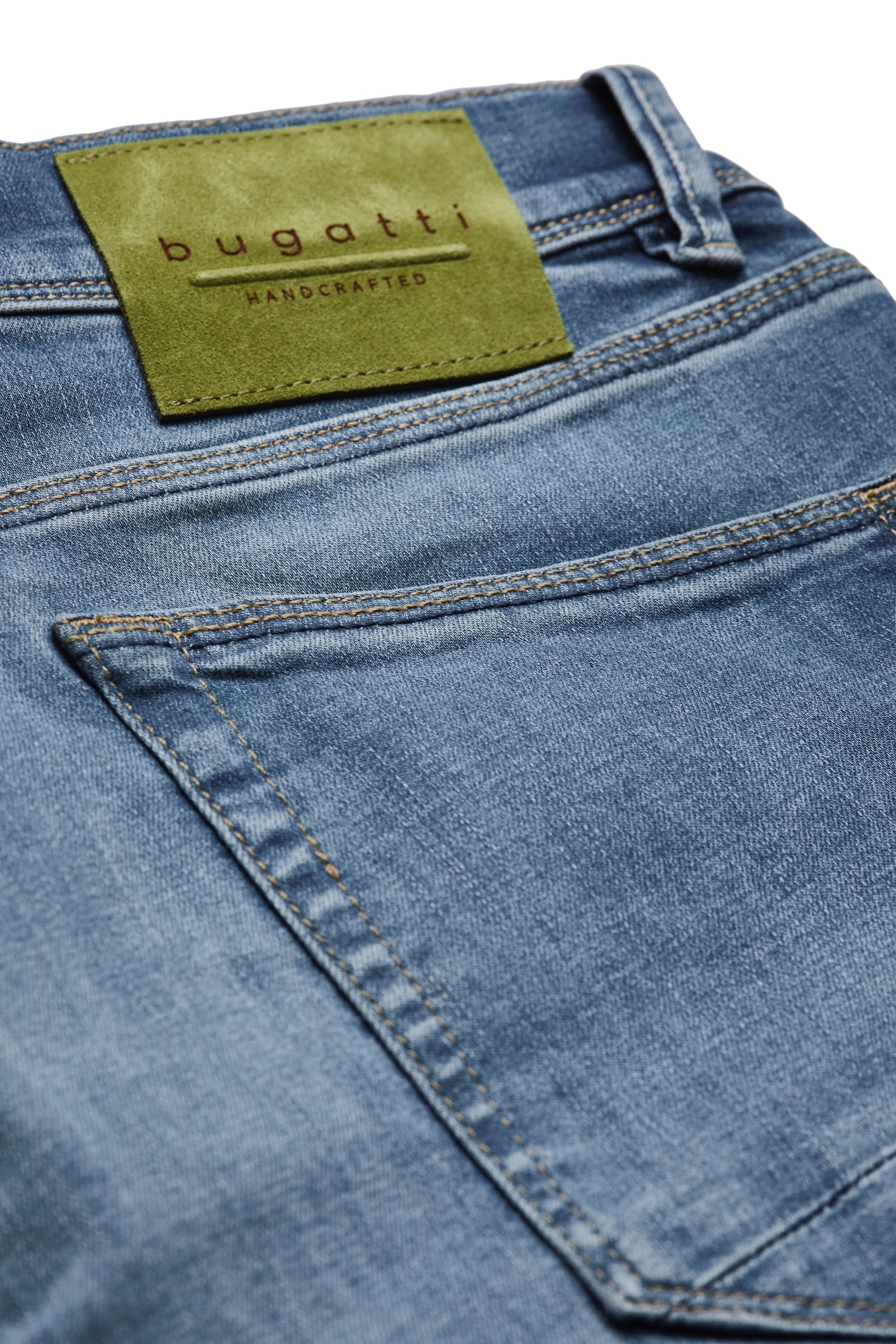 bugatti 5-Pocket-Jeans, im Used-Look von bugatti