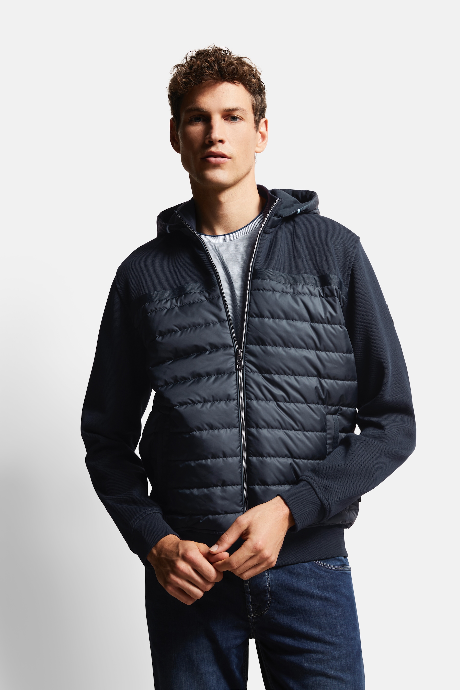 bugatti Sweatjacke, mit abnehmbarer Kapuze von bugatti