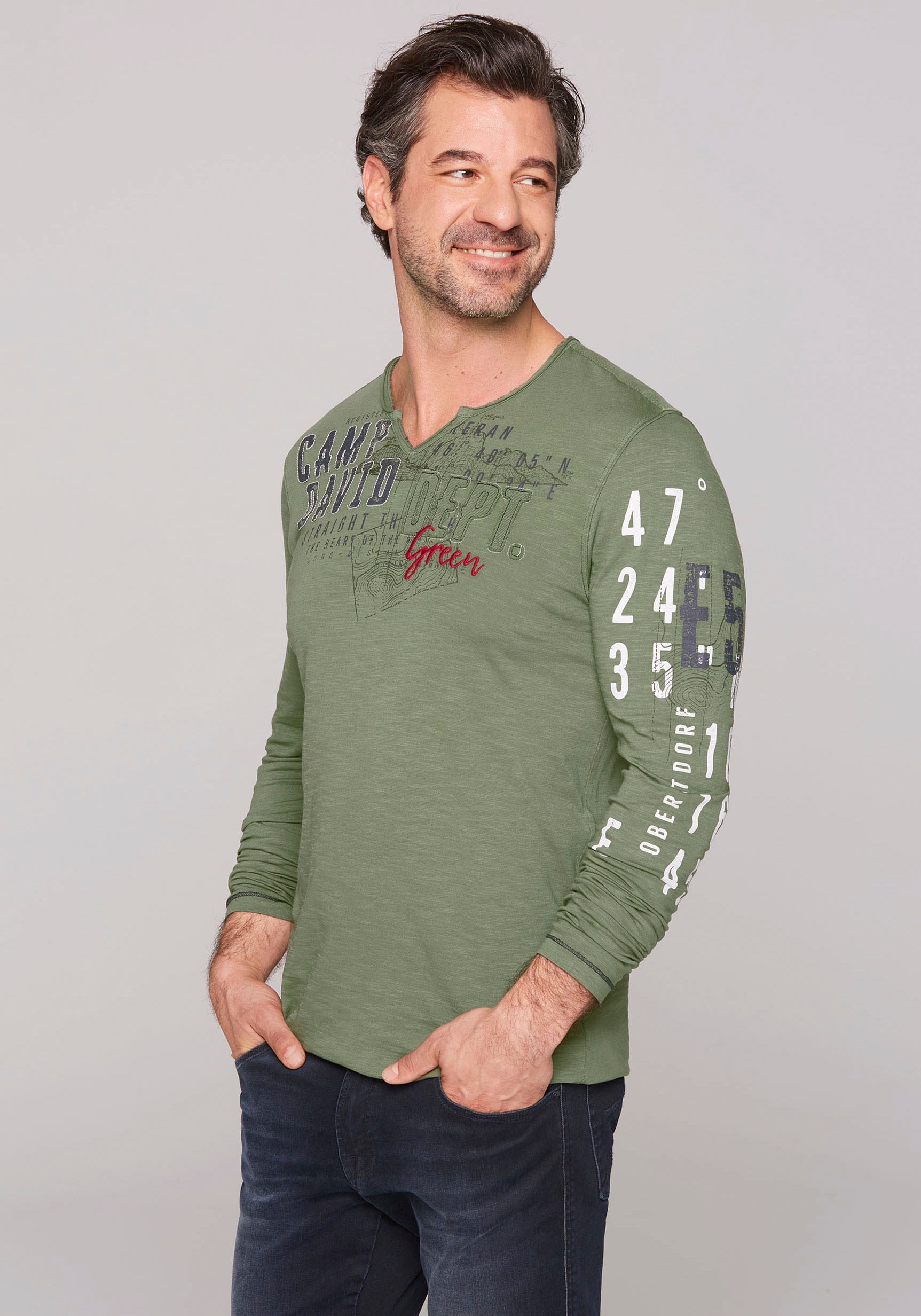 CAMP DAVID Langarmshirt, mit offenen Kanten CAMP DAVID Langarmshirt, mit offenen Kanten von camp david