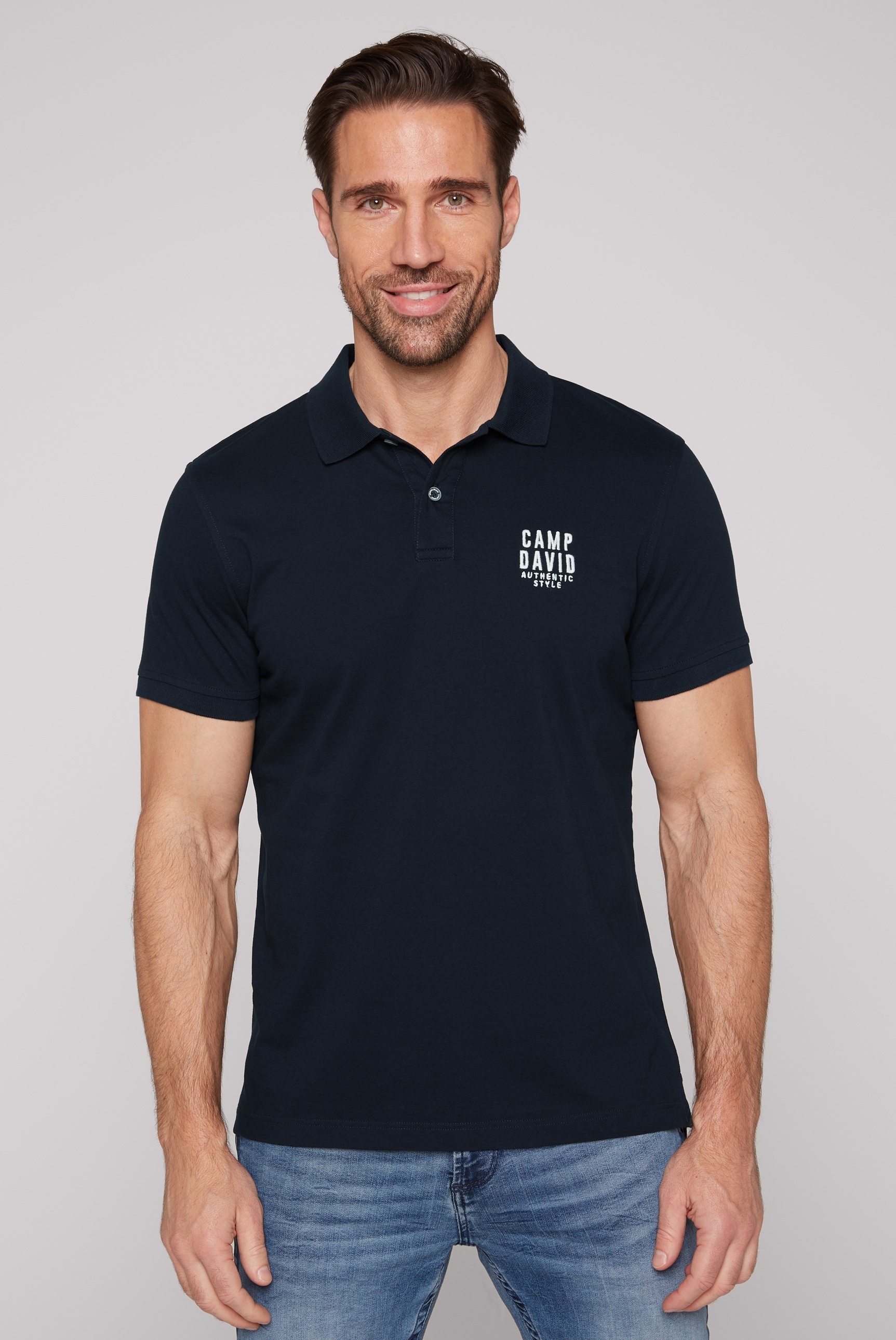 CAMP DAVID Poloshirt, mit kleiner Logo-Stickerei auf Brusthöhe CAMP DAVID Poloshirt, mit kleiner Logo-Stickerei auf Brusthöhe von camp david