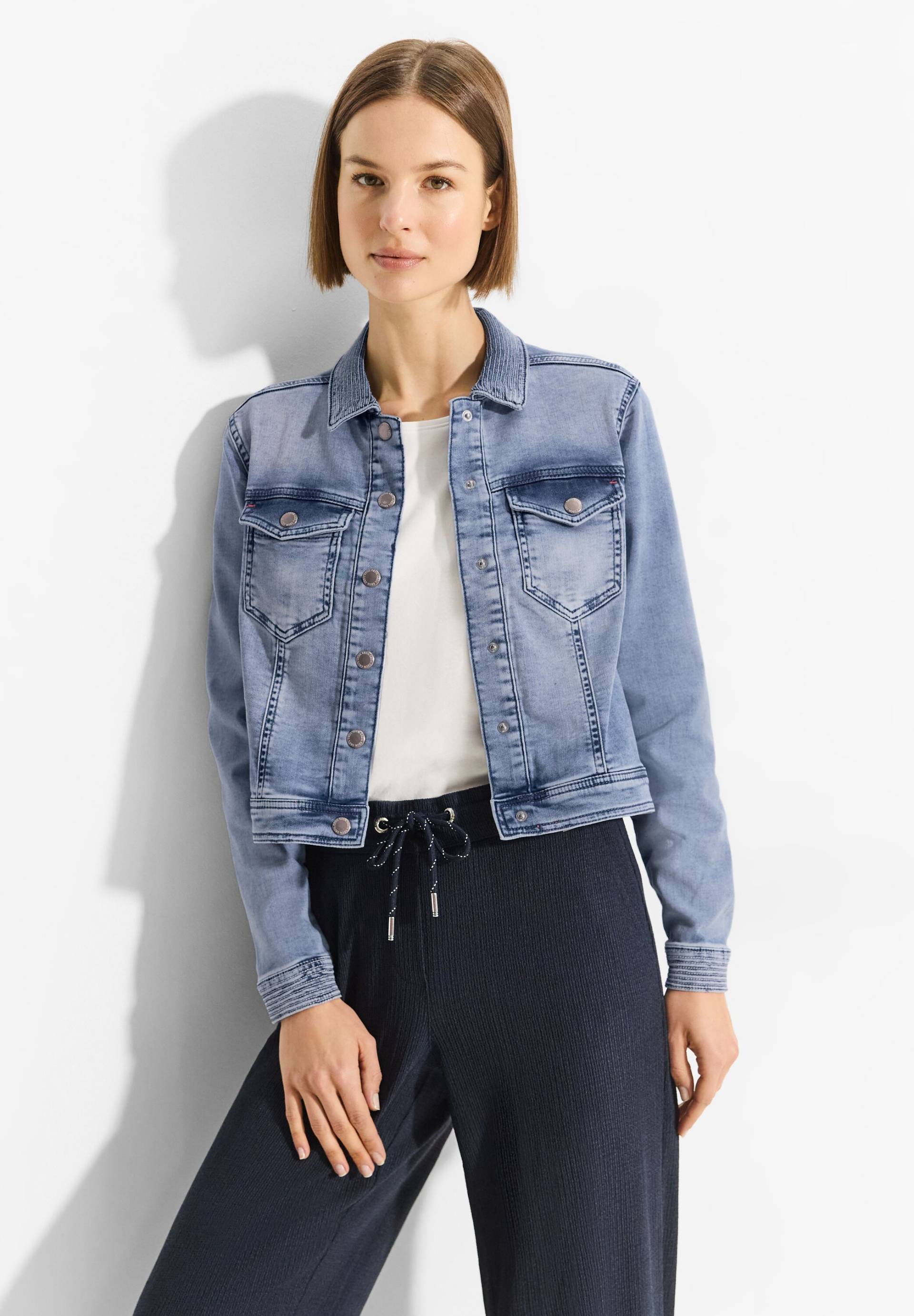 Cecil Jeansblazer, mit dekorativem Sattelstich am Kragen Cecil Jeansblazer, mit dekorativem Sattelstich am Kragen von cecil