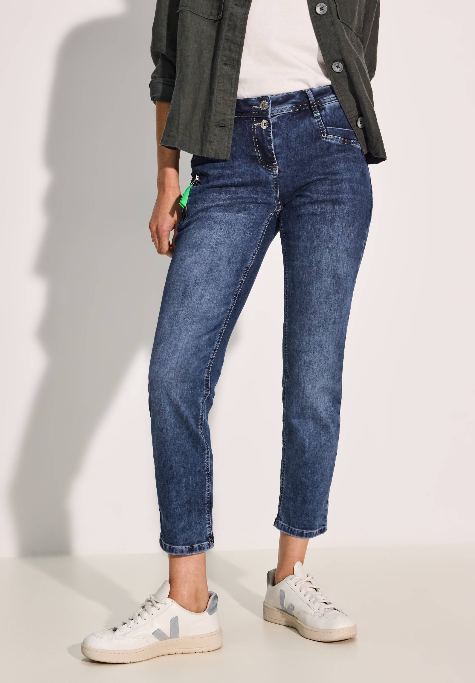 Cecil Regular-fit-Jeans »SCARLETT«, im Five-Pocket Style Cecil Regular-fit-Jeans »SCARLETT«, im Five-Pocket Style von cecil
