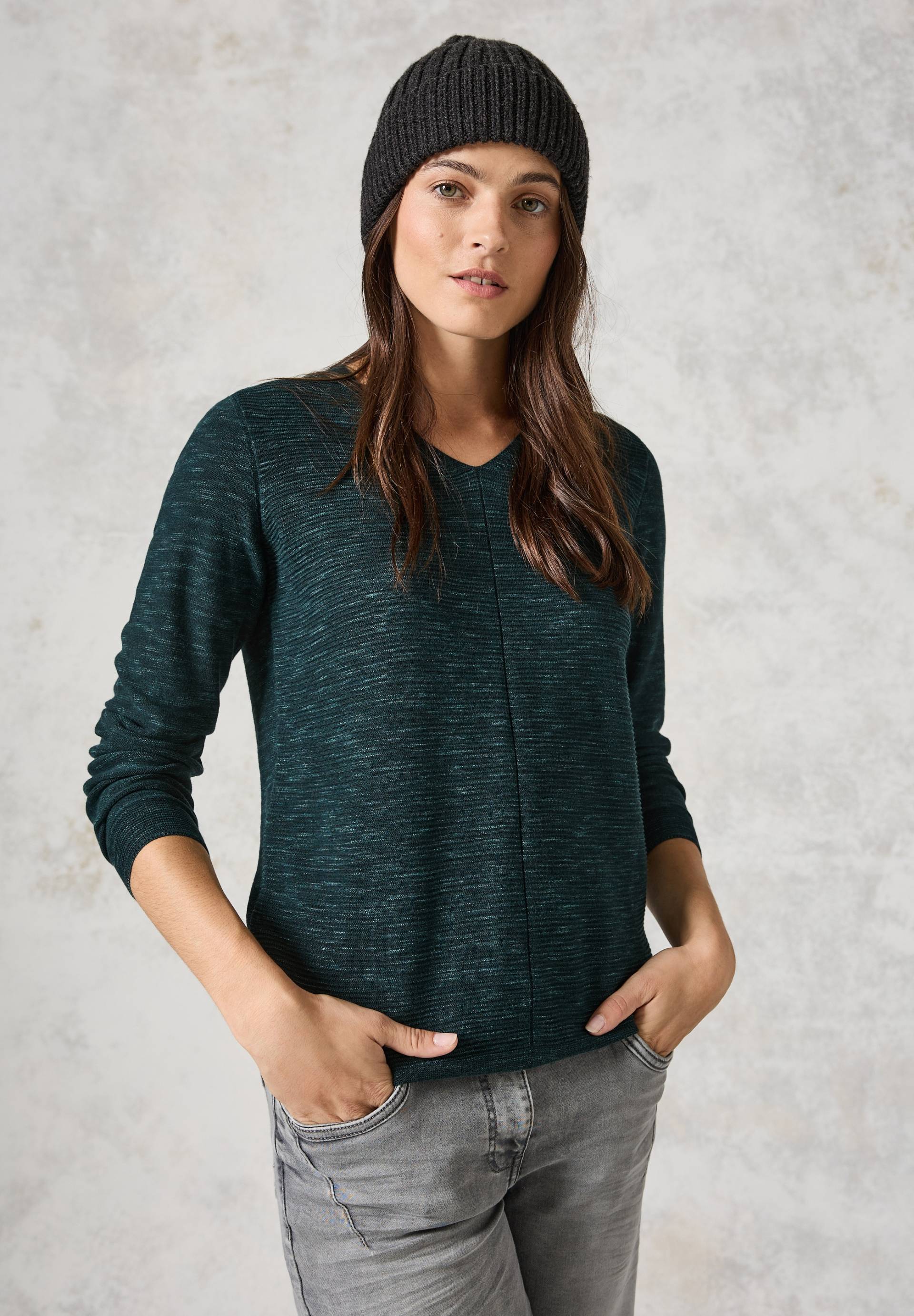 Cecil V-Ausschnitt-Pullover, in Struktur-Optik, mit V-Ausschnitt Cecil V-Ausschnitt-Pullover, in Struktur-Optik, mit V-Ausschnitt von cecil