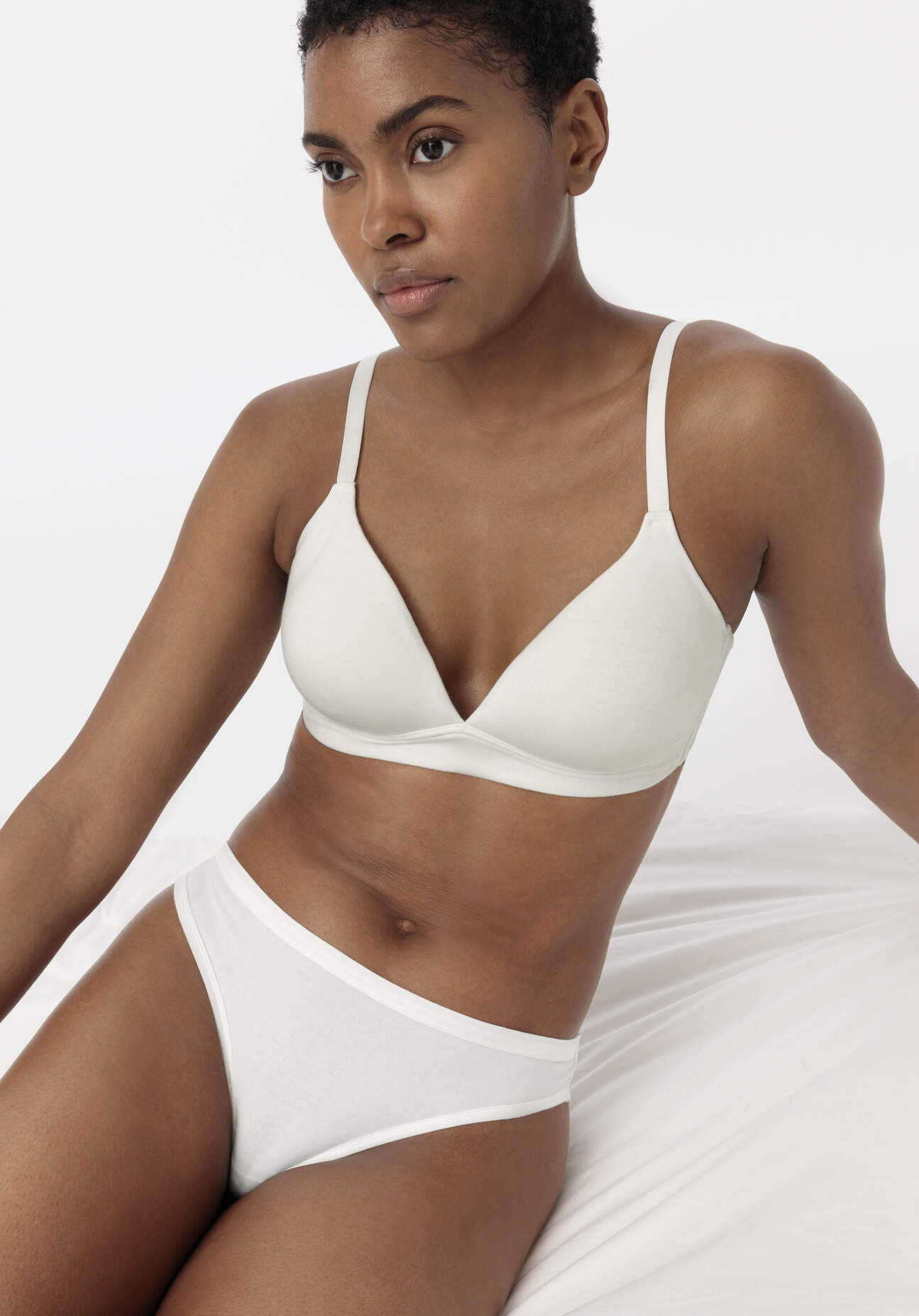 hessnatur Damen Brazil Regular Cut PURE BALANCE aus Bio-Baumwolle und TENCEL™ Modal - weiß Grösse46 hessnatur Damen Brazil Regular Cut PURE BALANCE aus Bio-Baumwolle und TENCEL™ Modal - weiß Grösse46 von hessnatur