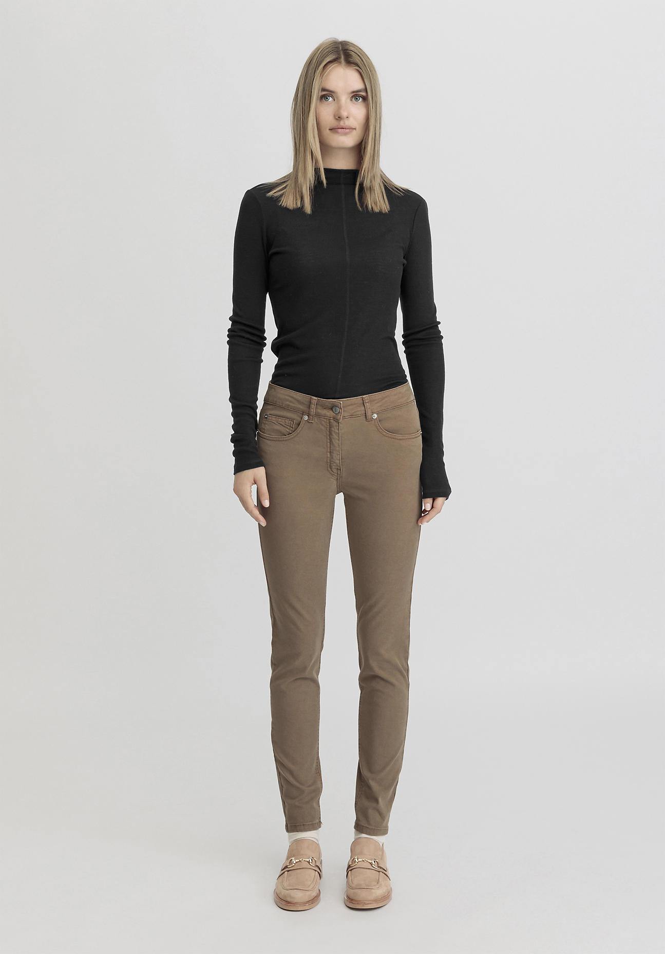 hessnatur Damen Hose Five Pocket Skinny aus TENCEL™ Lyocell mit Bio-Baumwolle - braun Grösse38 von hessnatur