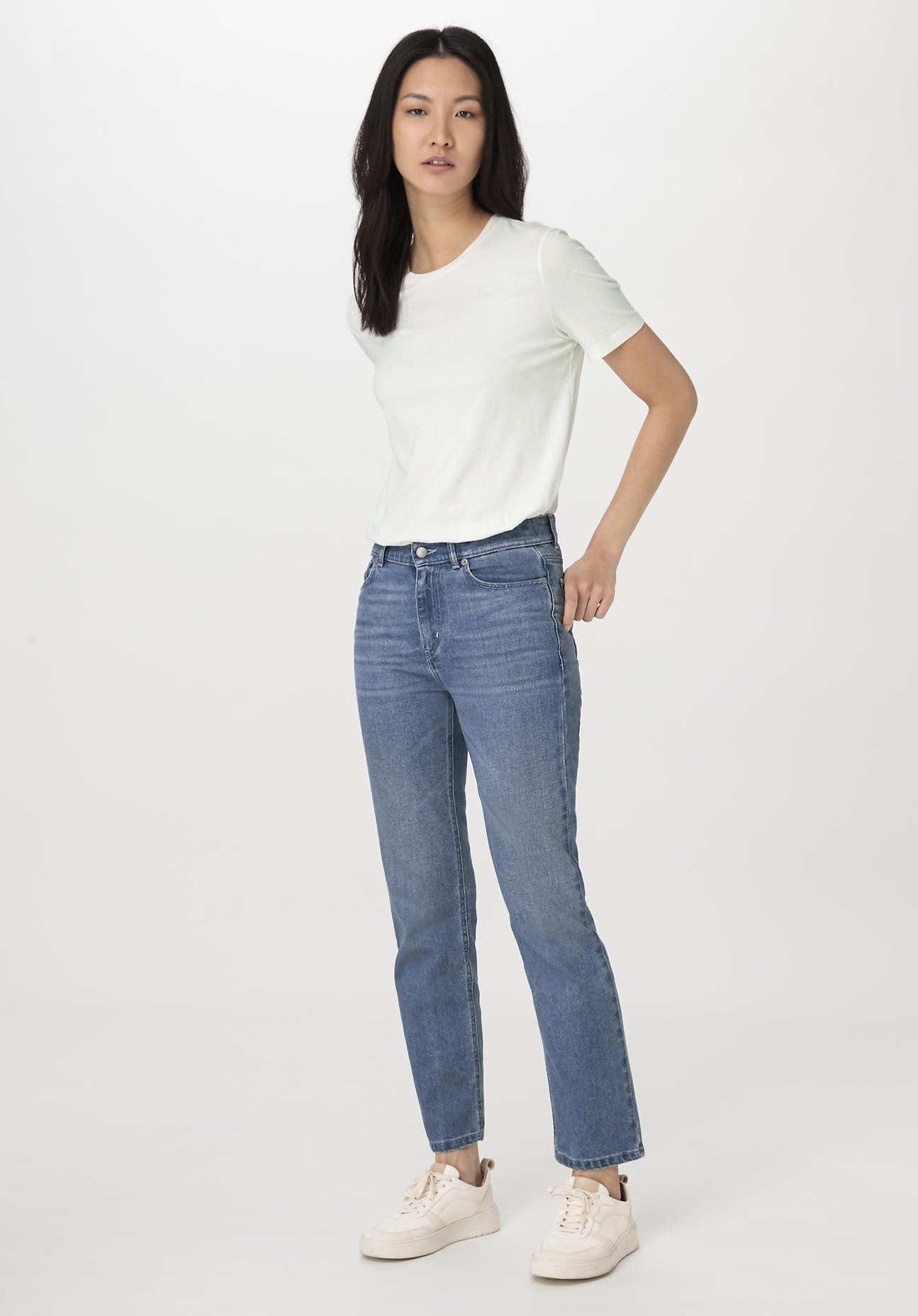 hessnatur Damen Jeans BEA High Rise Straight aus Bio-Denim - blau Grösse33/30 von hessnatur