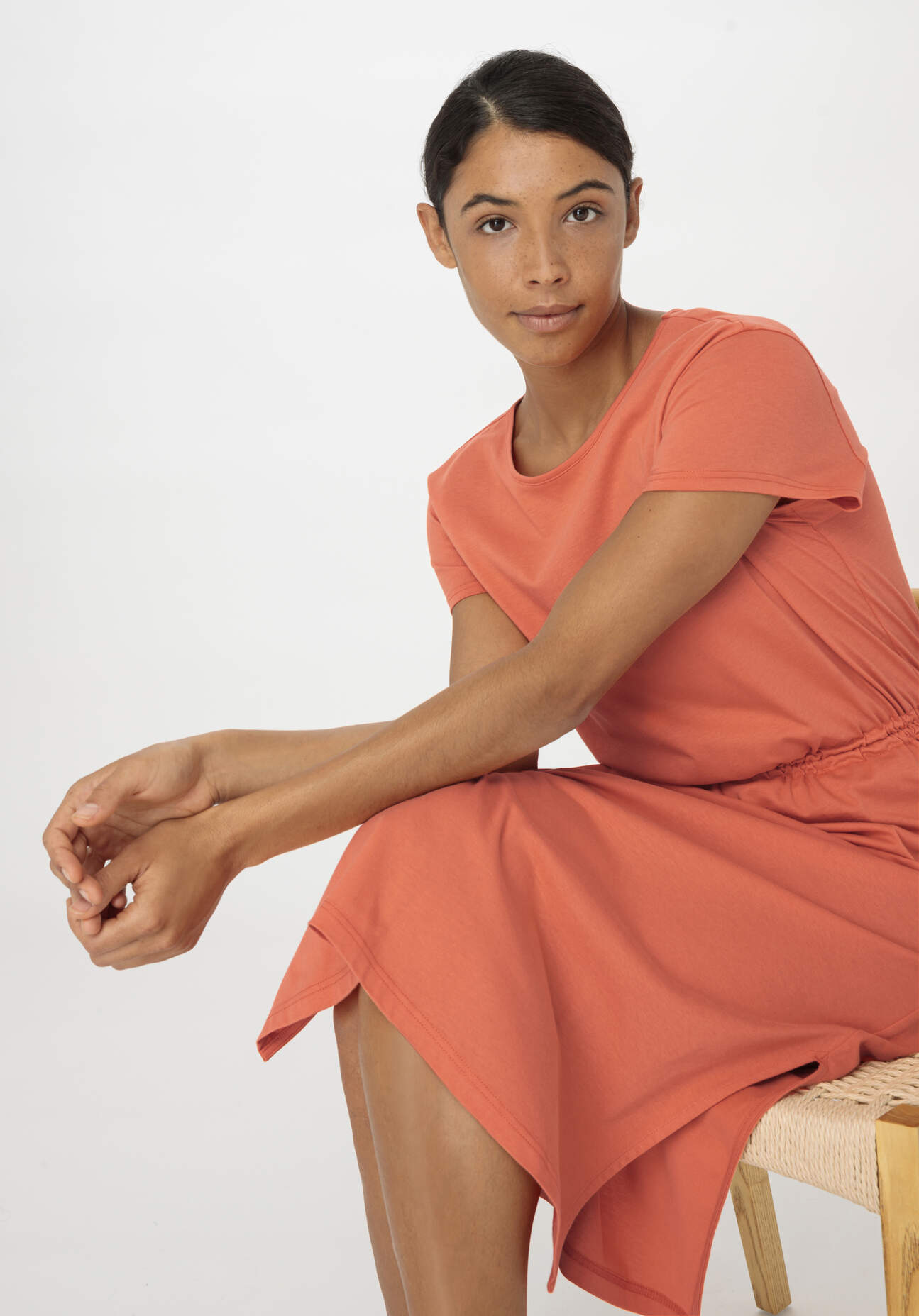 hessnatur Damen Jersey Kleid Midi Regular aus Bio-Baumwolle - orange Grösse40 hessnatur Damen Jersey Kleid Midi Regular aus Bio-Baumwolle - orange Grösse40 von hessnatur