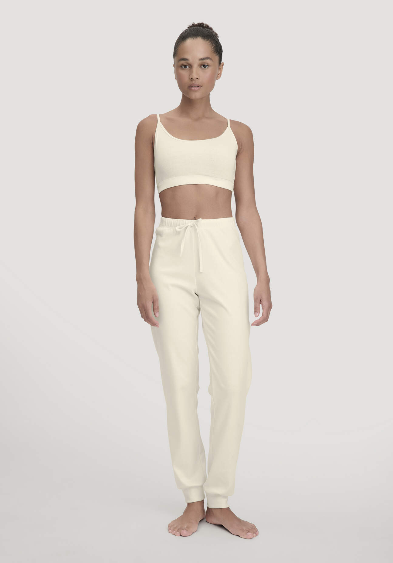hessnatur Damen Schlafhose Regular PURE NATURE aus Bio-Baumwolle - naturfarben Grösse42 hessnatur Damen Schlafhose Regular PURE NATURE aus Bio-Baumwolle - naturfarben Grösse42 von hessnatur