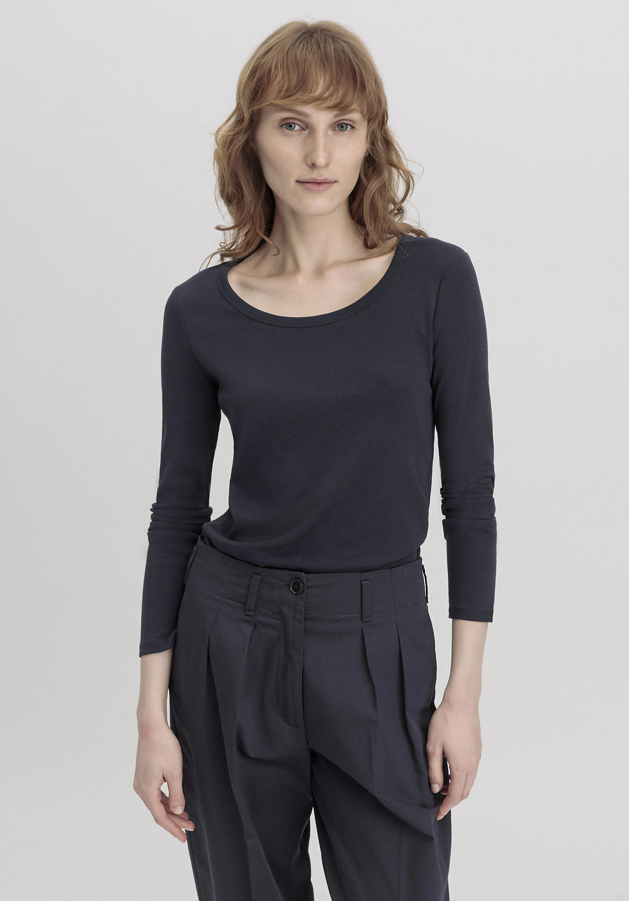 hessnatur Damen Softrib Shirt Langarm Slim aus Bio-Baumwolle mit TENCEL™ Modal - blau Grösse44 von hessnatur