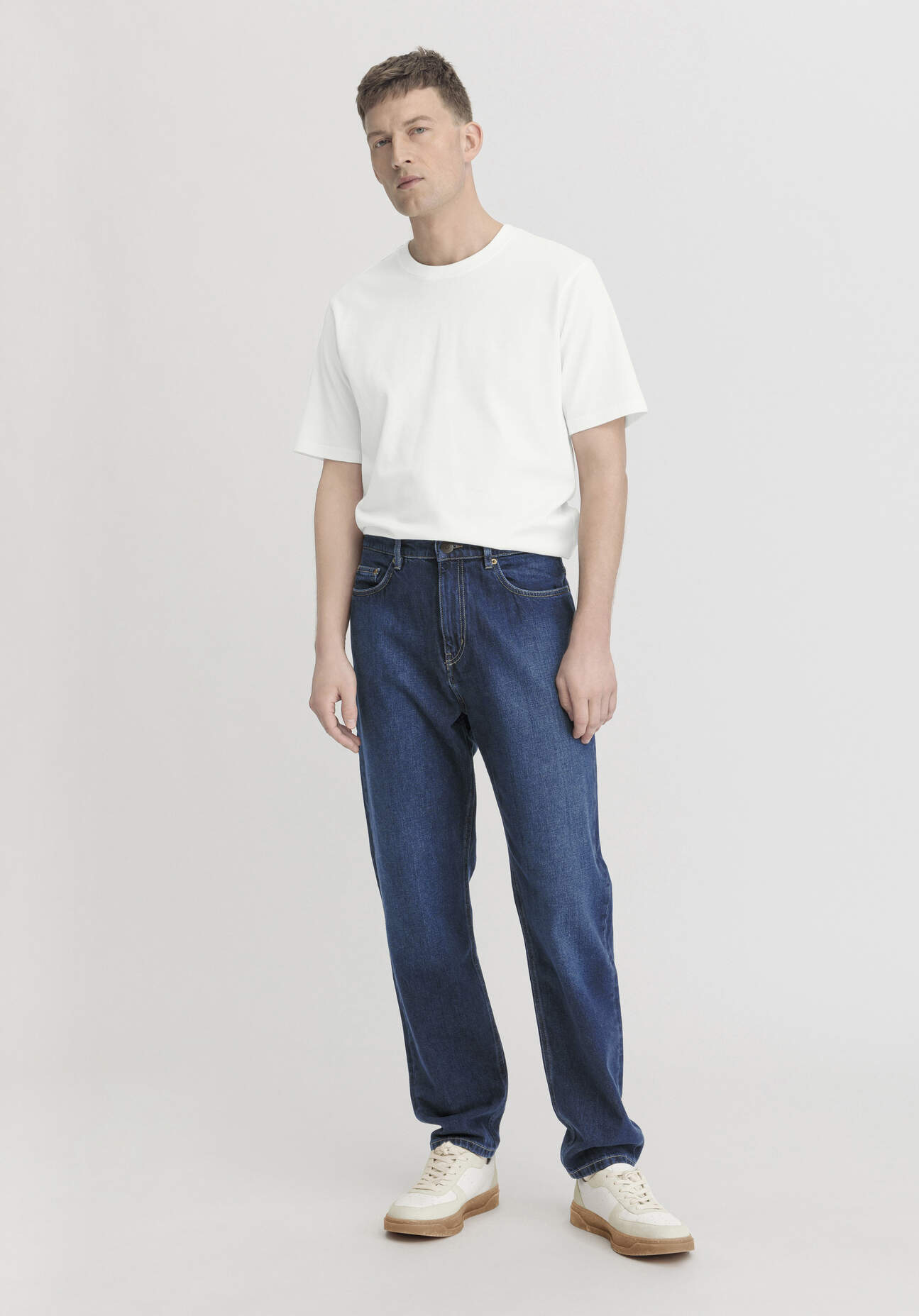 hessnatur Herren Jeans MADS Relaxed Tapered aus Bio-Denim - blau Grösse30/32 hessnatur Herren Jeans MADS Relaxed Tapered aus Bio-Denim - blau Grösse30/32 von hessnatur