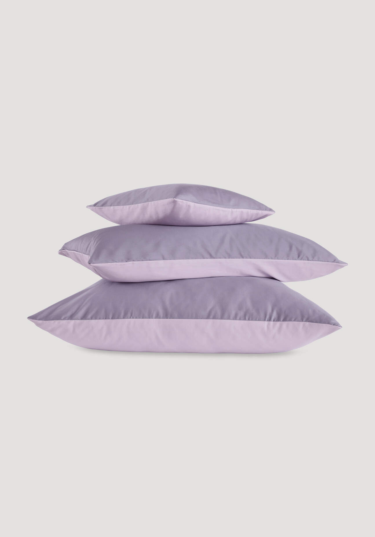 hessnatur Satin Wende-Kissenbezug aus Bio-Baumwolle - lila Grösse40x40 cm hessnatur Satin Wende-Kissenbezug aus Bio-Baumwolle - lila Grösse40x40 cm von hessnatur